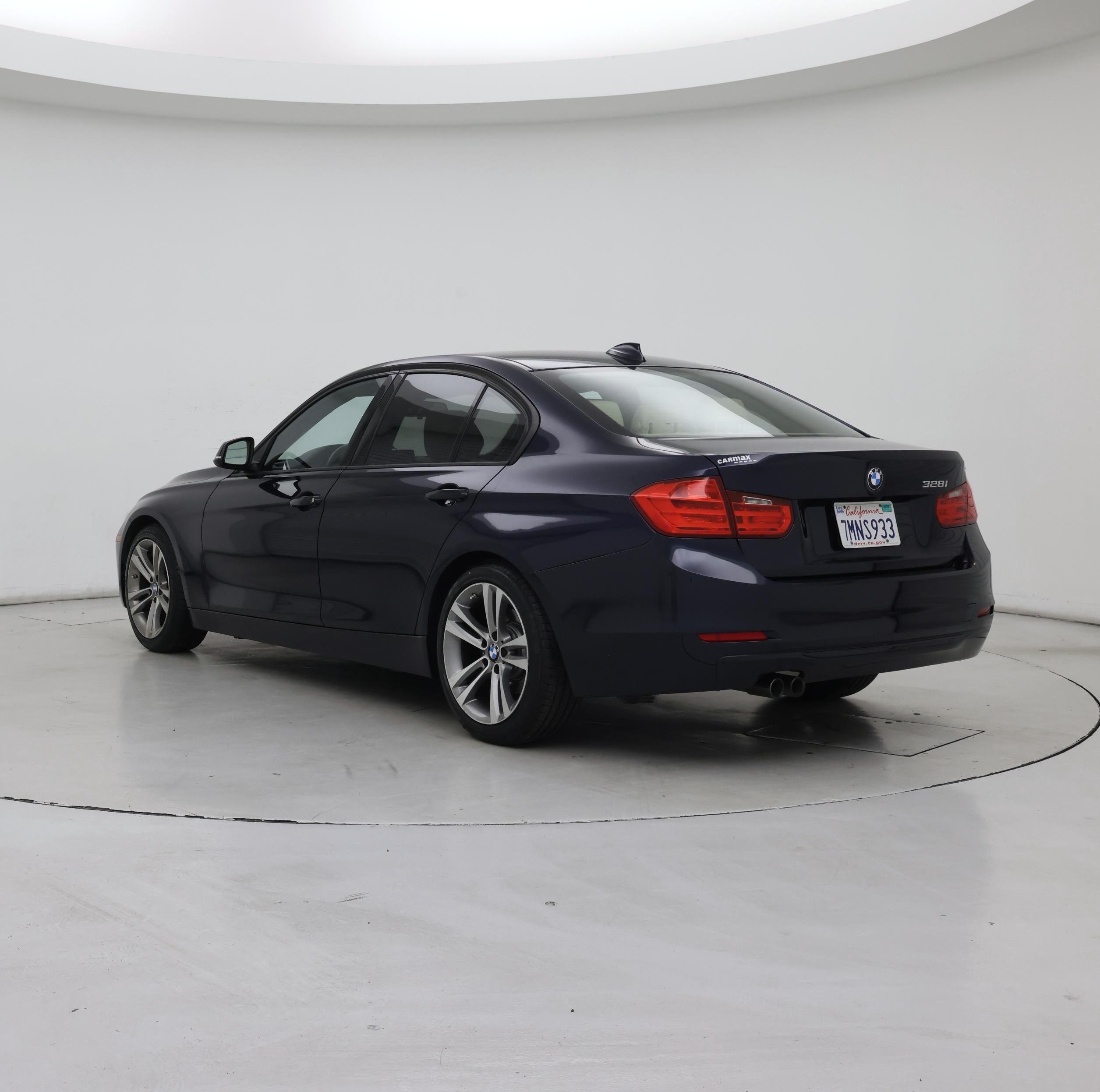 Thumbnail: 2015 BMW 3 Series - 2