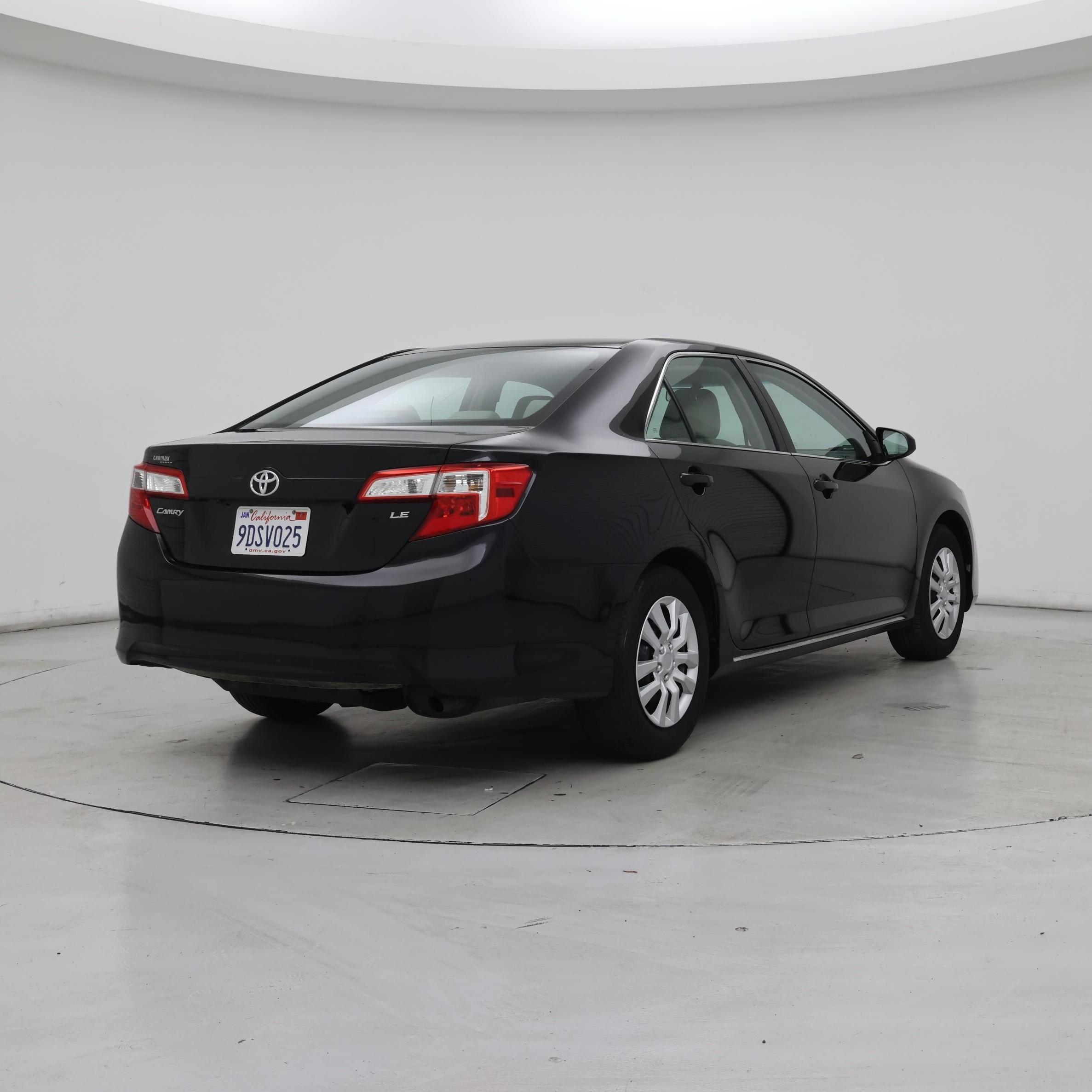 Thumbnail: 2014 Toyota Camry - 8