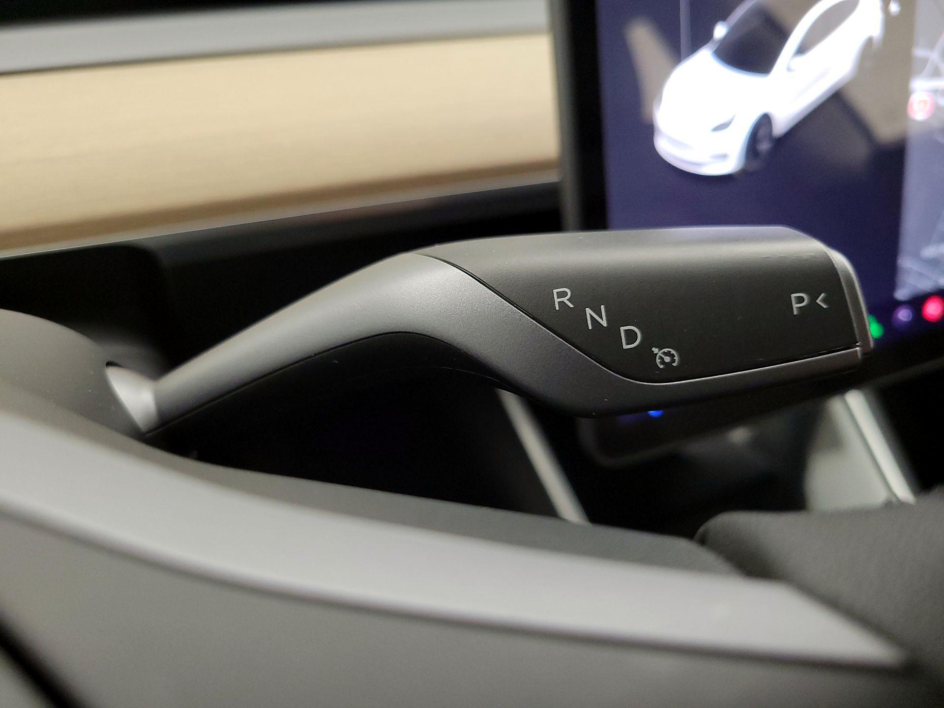 Thumbnail: 2020 Tesla Model 3 - 17