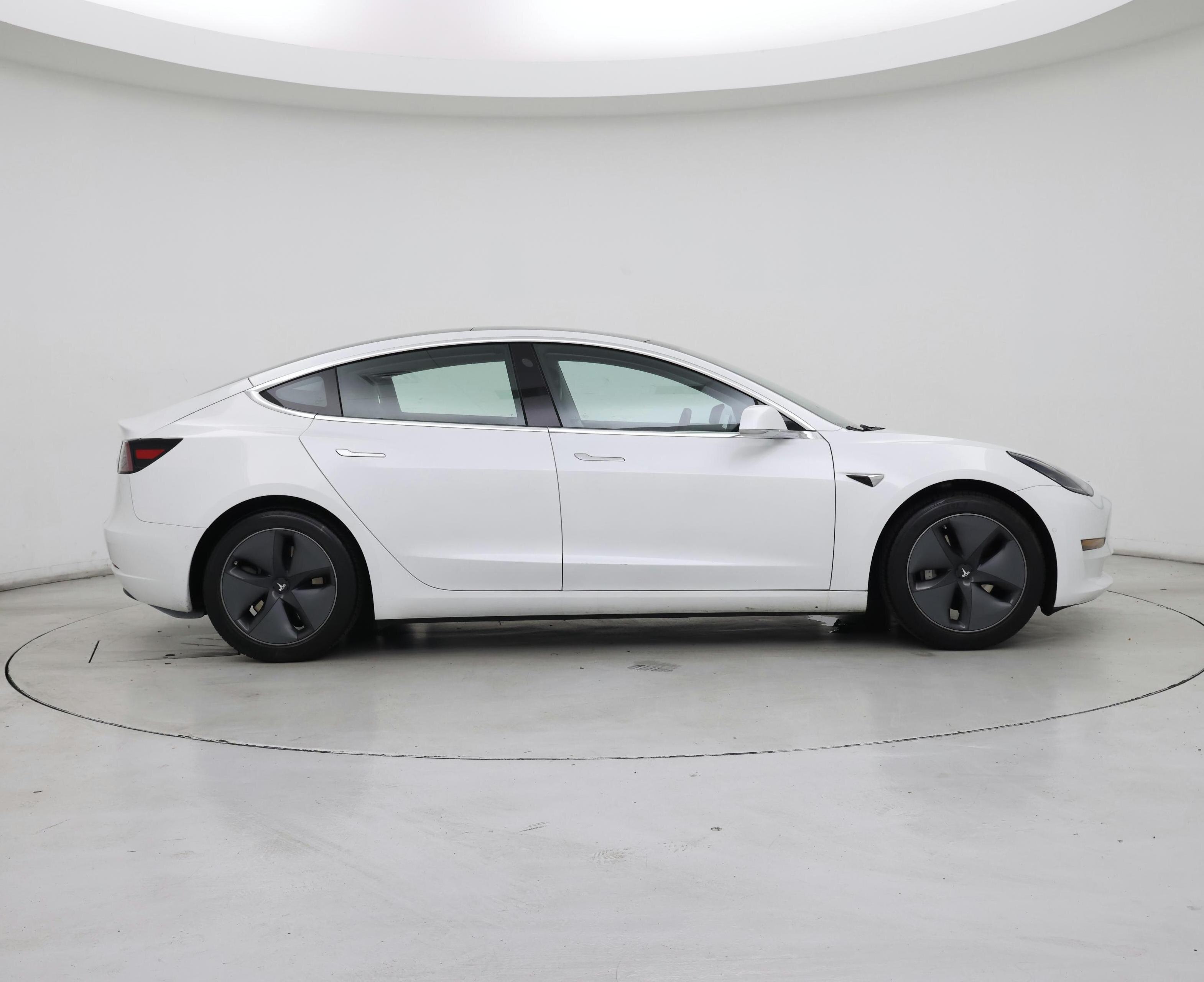 Thumbnail: 2020 Tesla Model 3 - 7