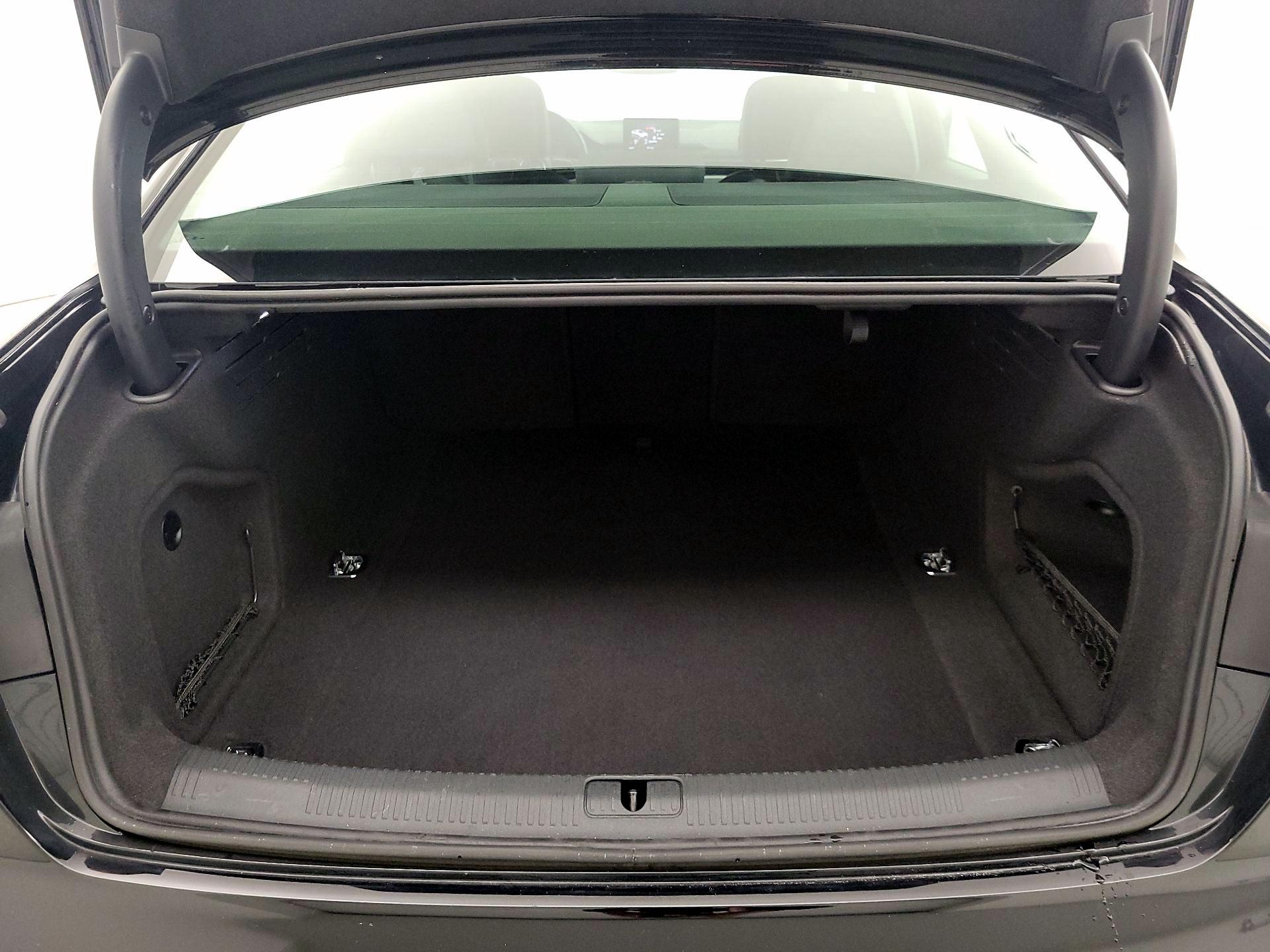 Thumbnail: 2018 Audi A4 - 20