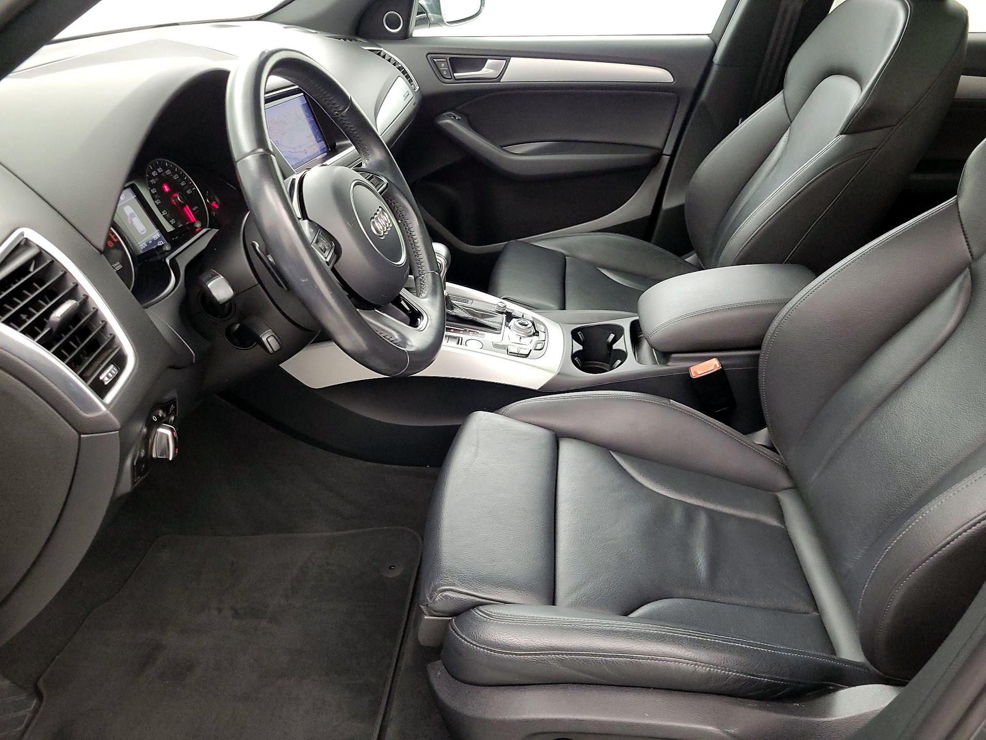 Thumbnail: 2017 Audi Q5 - 11