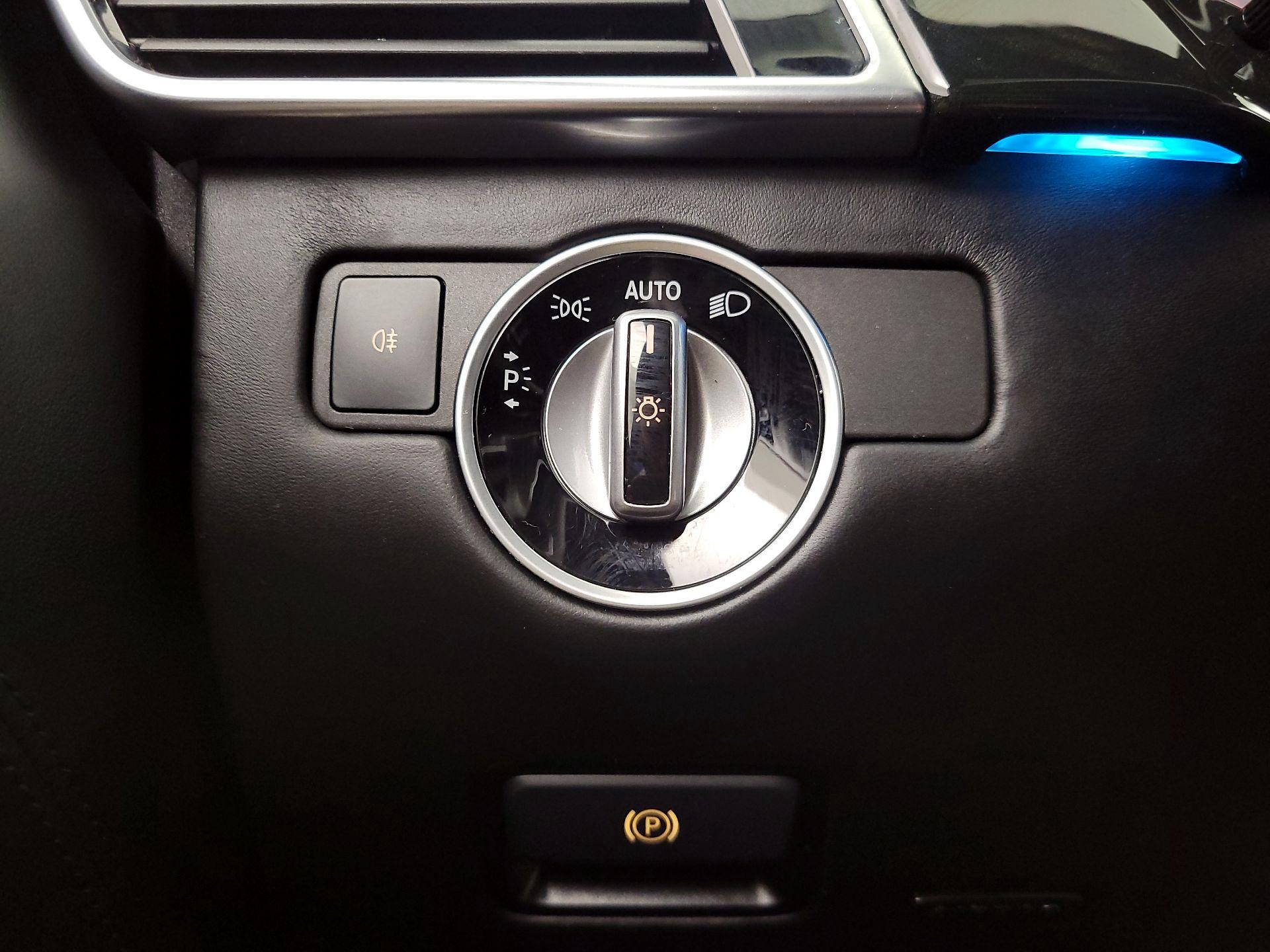 Thumbnail: 2018 Mercedes-Benz GL-Class - 13