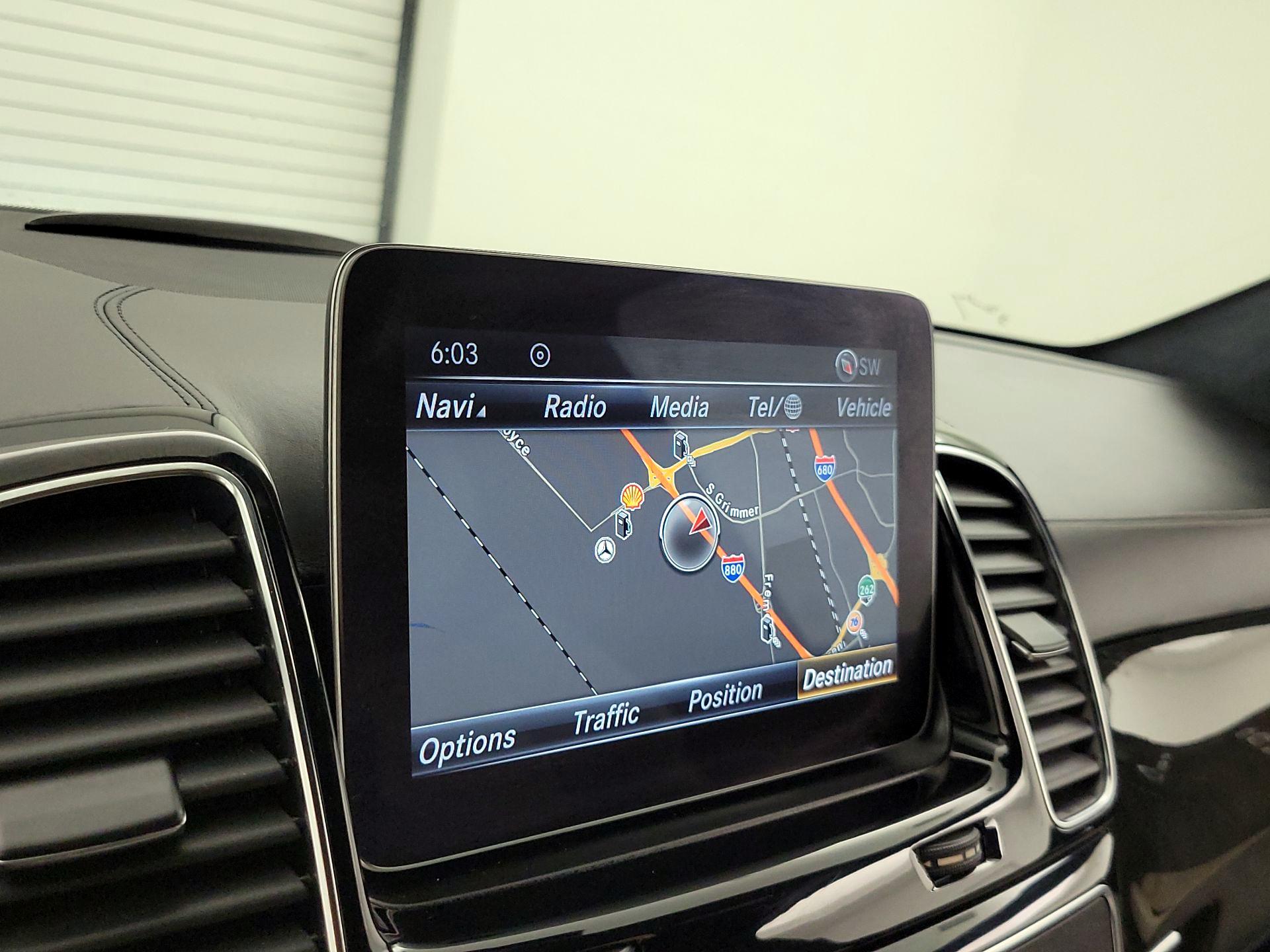 Thumbnail: 2018 Mercedes-Benz GL-Class - 14