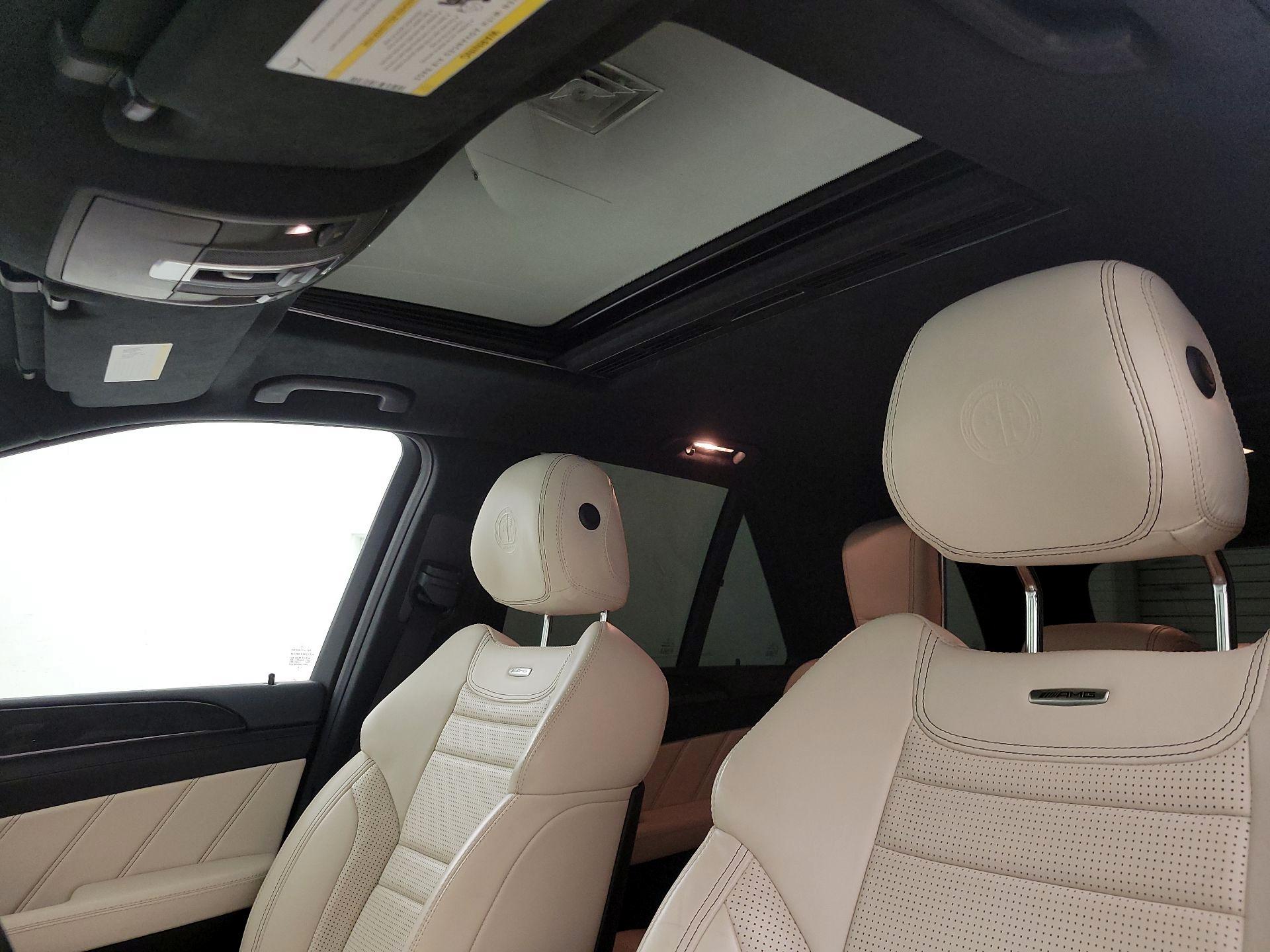 Thumbnail: 2018 Mercedes-Benz GL-Class - 19