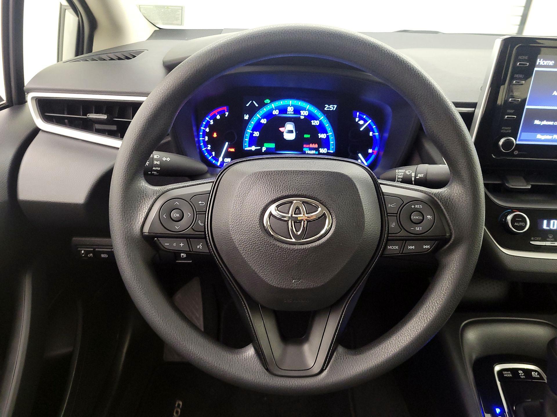 Thumbnail: 2021 Toyota Corolla - 10