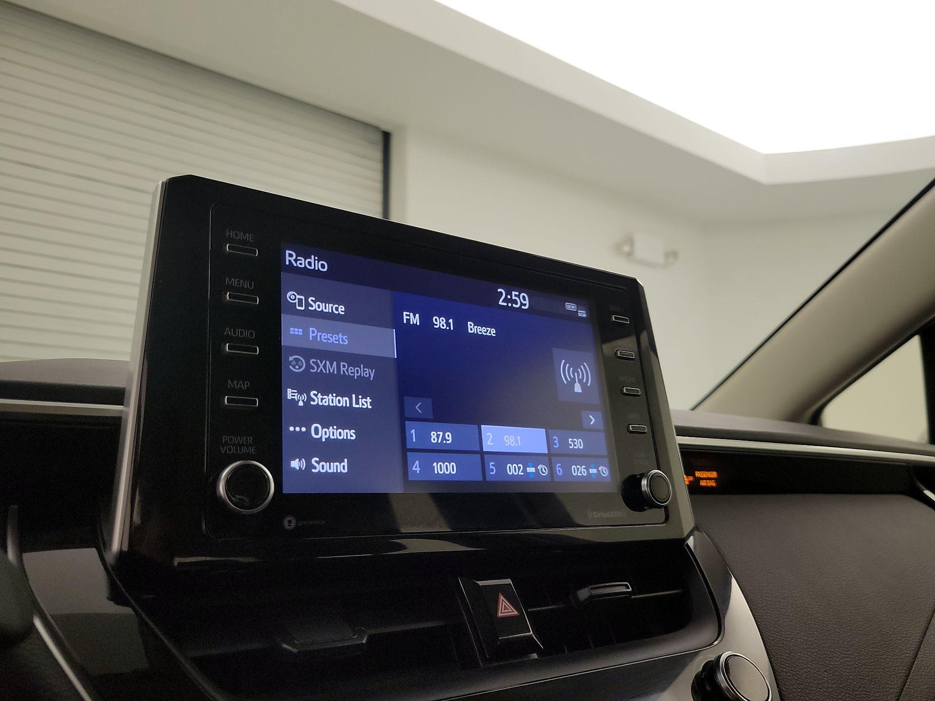 Thumbnail: 2021 Toyota Corolla - 15