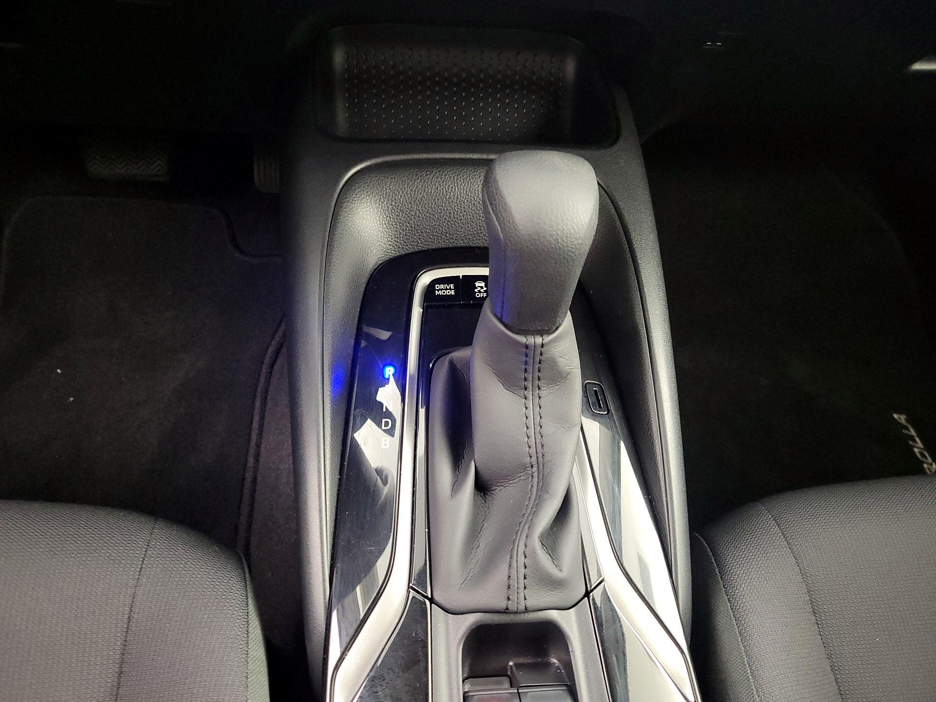 Thumbnail: 2021 Toyota Corolla - 17