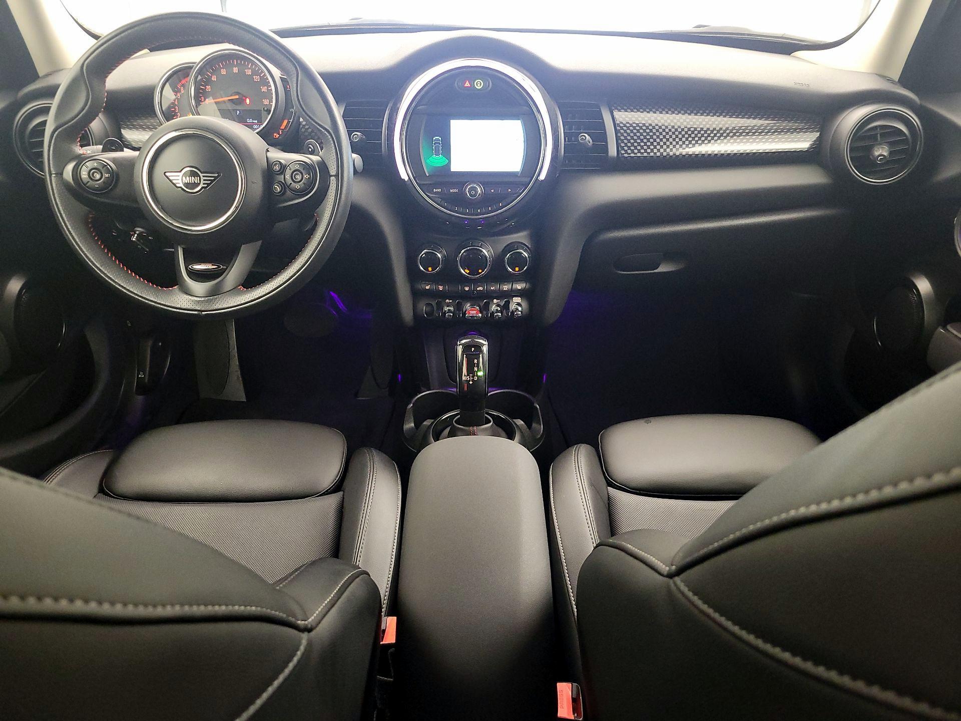 Thumbnail: 2020 MINI Cooper Hardtop - 9