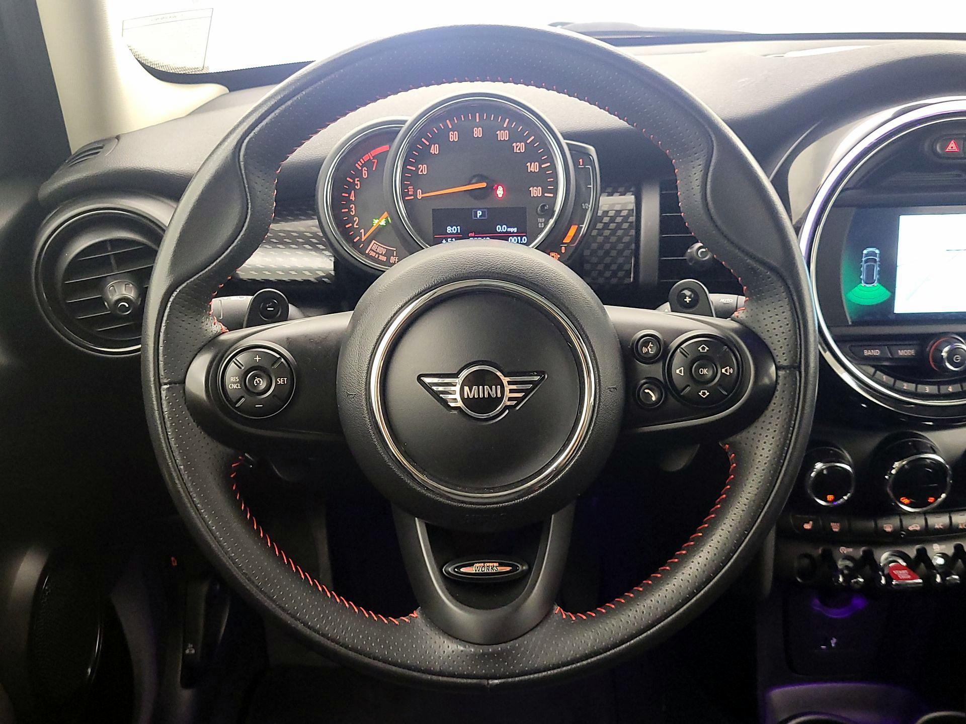 Thumbnail: 2020 MINI Cooper Hardtop - 10