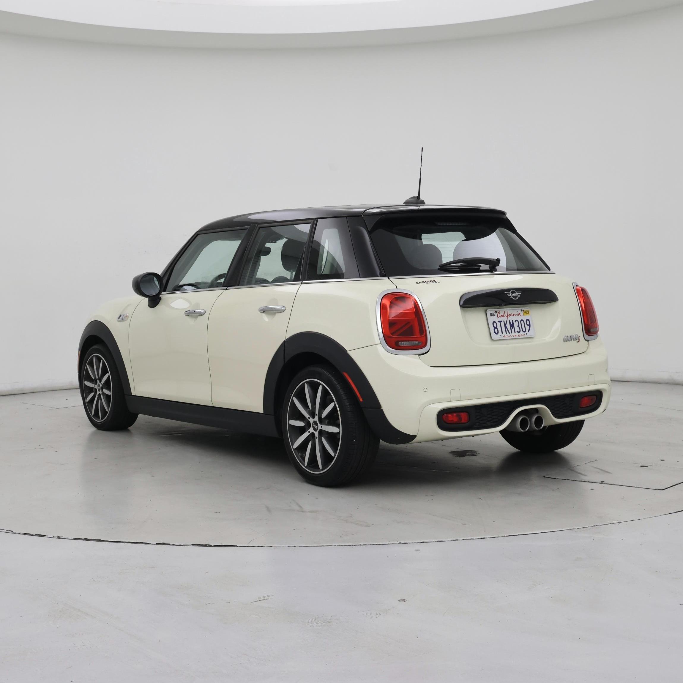 Thumbnail: 2020 MINI Cooper Hardtop - 2