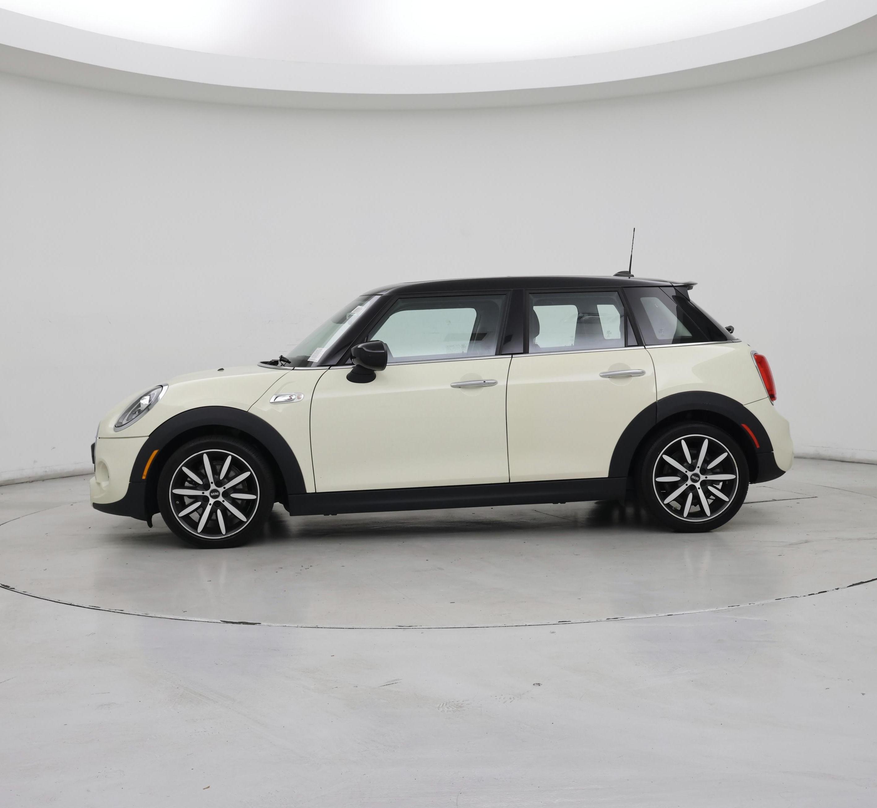 Thumbnail: 2020 MINI Cooper Hardtop - 3