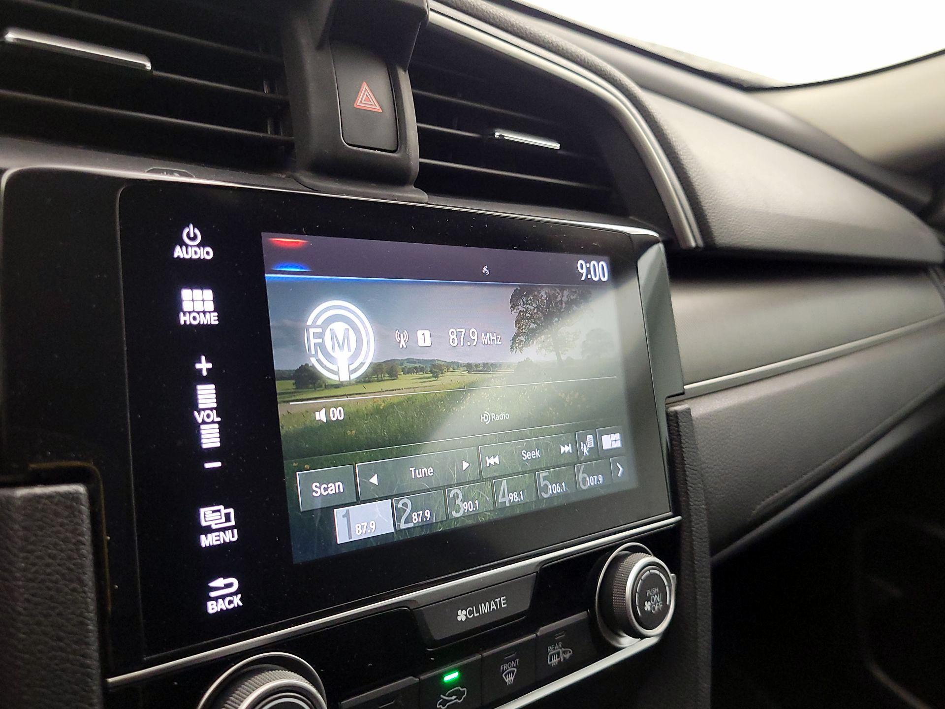 Thumbnail: 2017 Honda Civic - 15