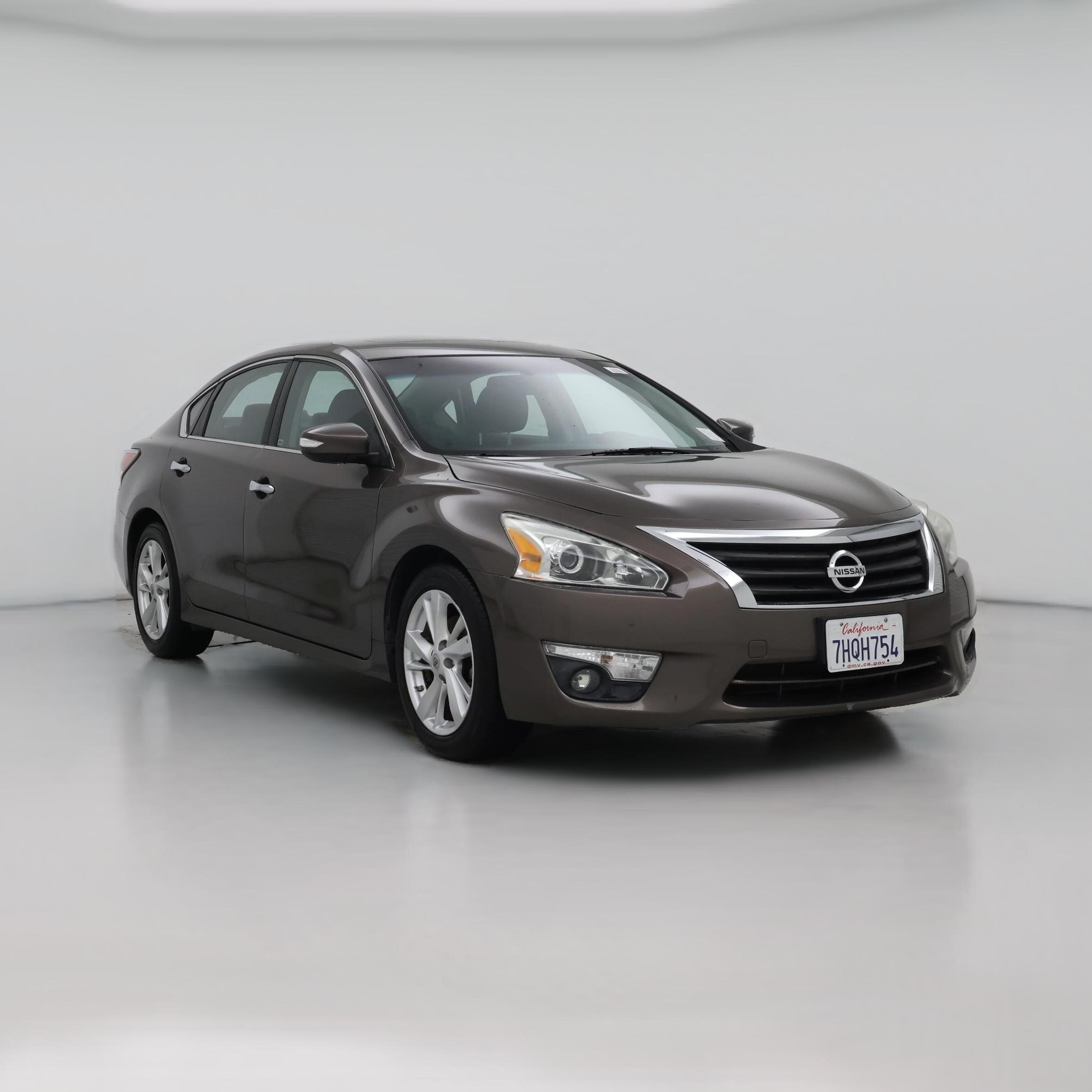 Thumbnail: 2015 Nissan Altima - 1