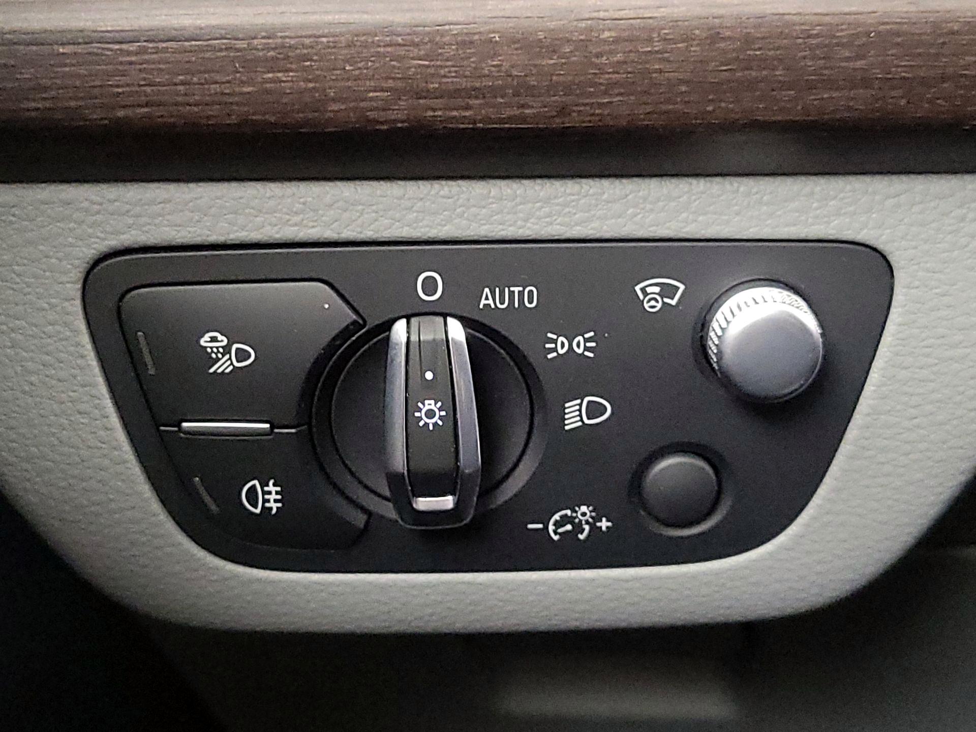 Thumbnail: 2023 Audi Q5 - 13