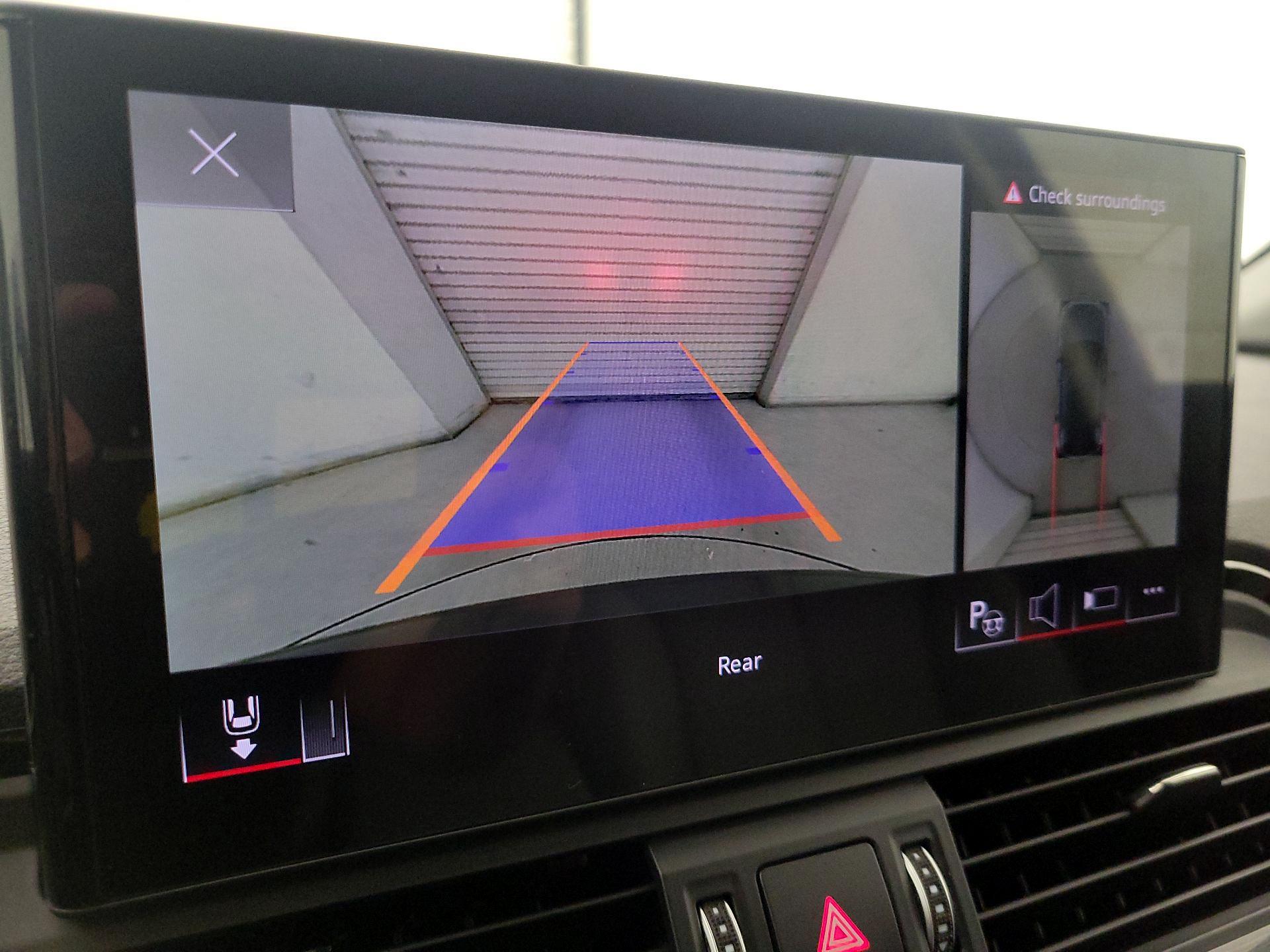 Thumbnail: 2023 Audi Q5 - 15