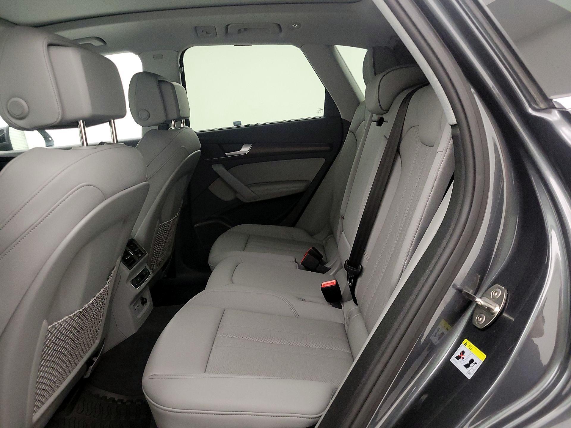 Thumbnail: 2023 Audi Q5 - 20