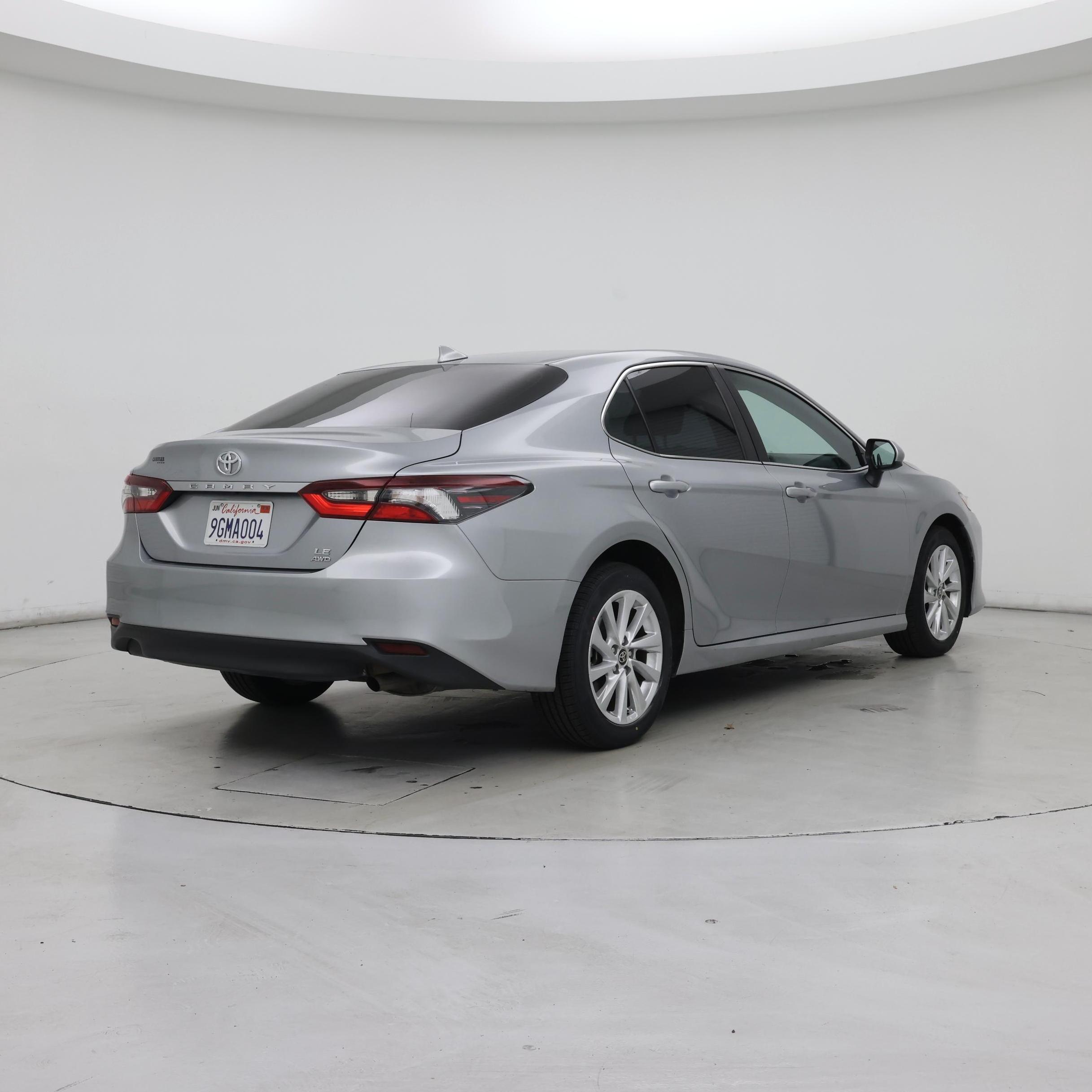 Thumbnail: 2023 Toyota Camry - 8