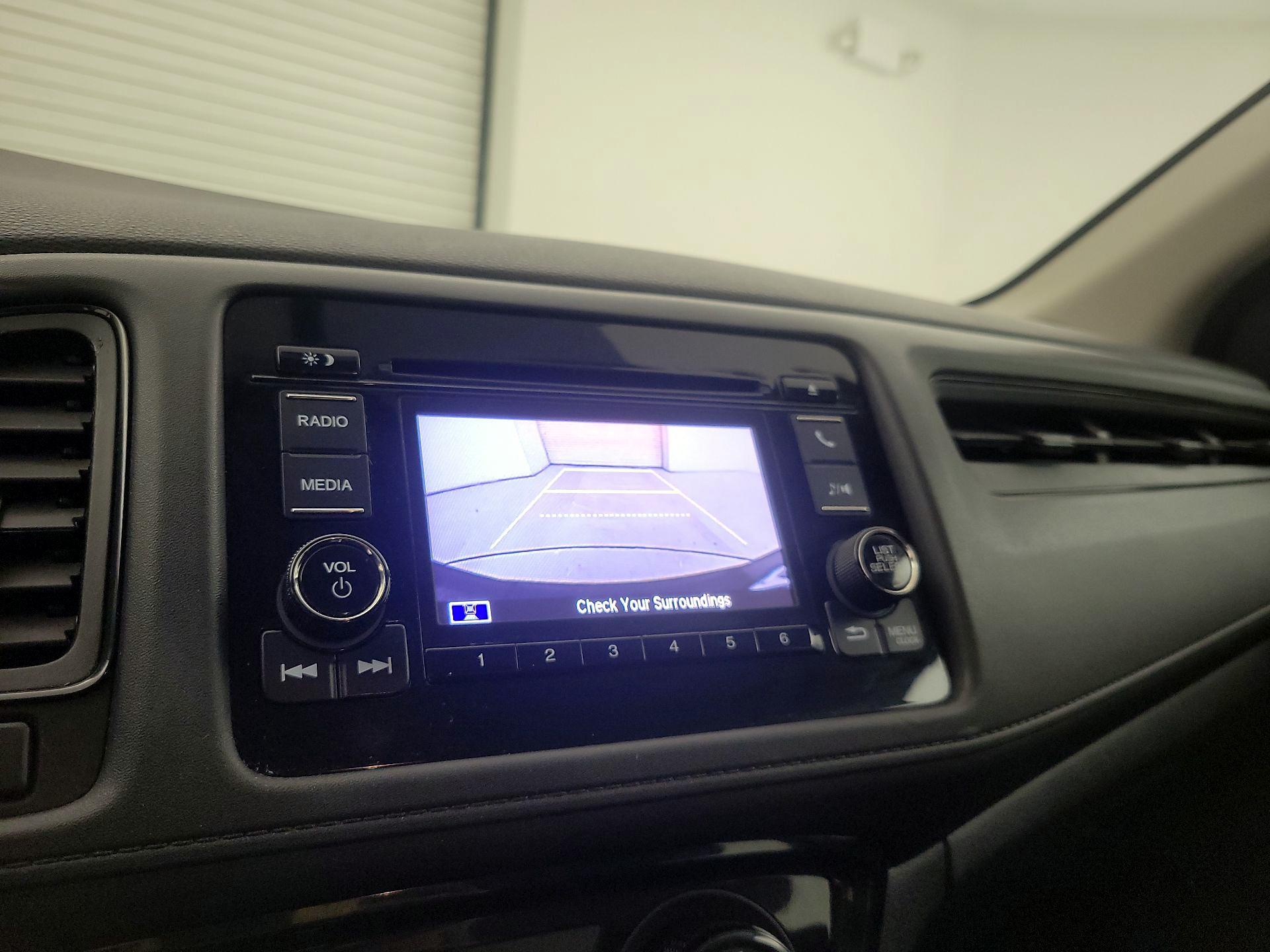 Thumbnail: 2022 Honda HR-V - 14