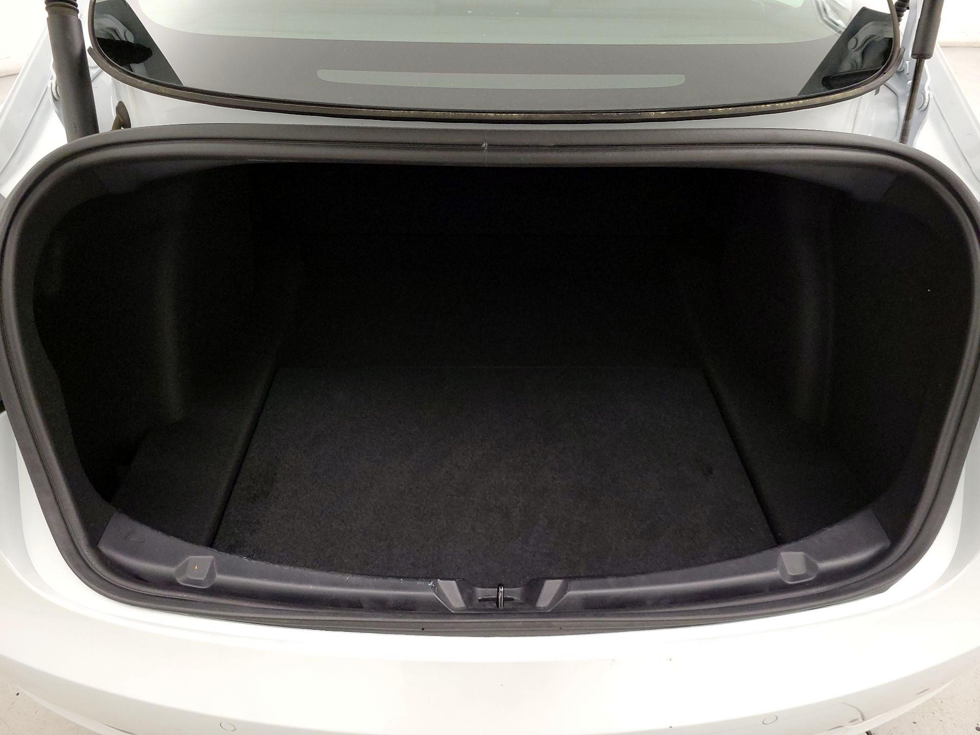 Thumbnail: 2022 Tesla Model 3 - 20