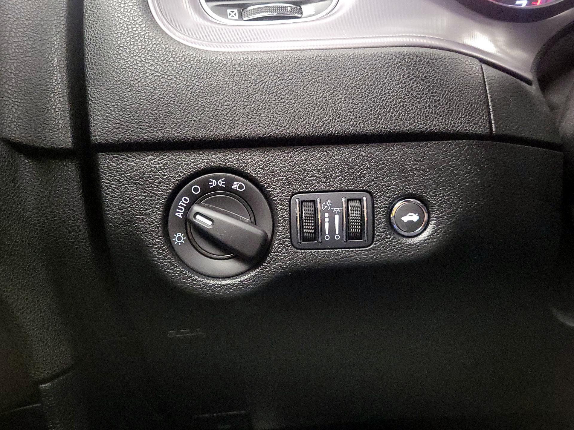 Thumbnail: 2023 Dodge Charger - 13