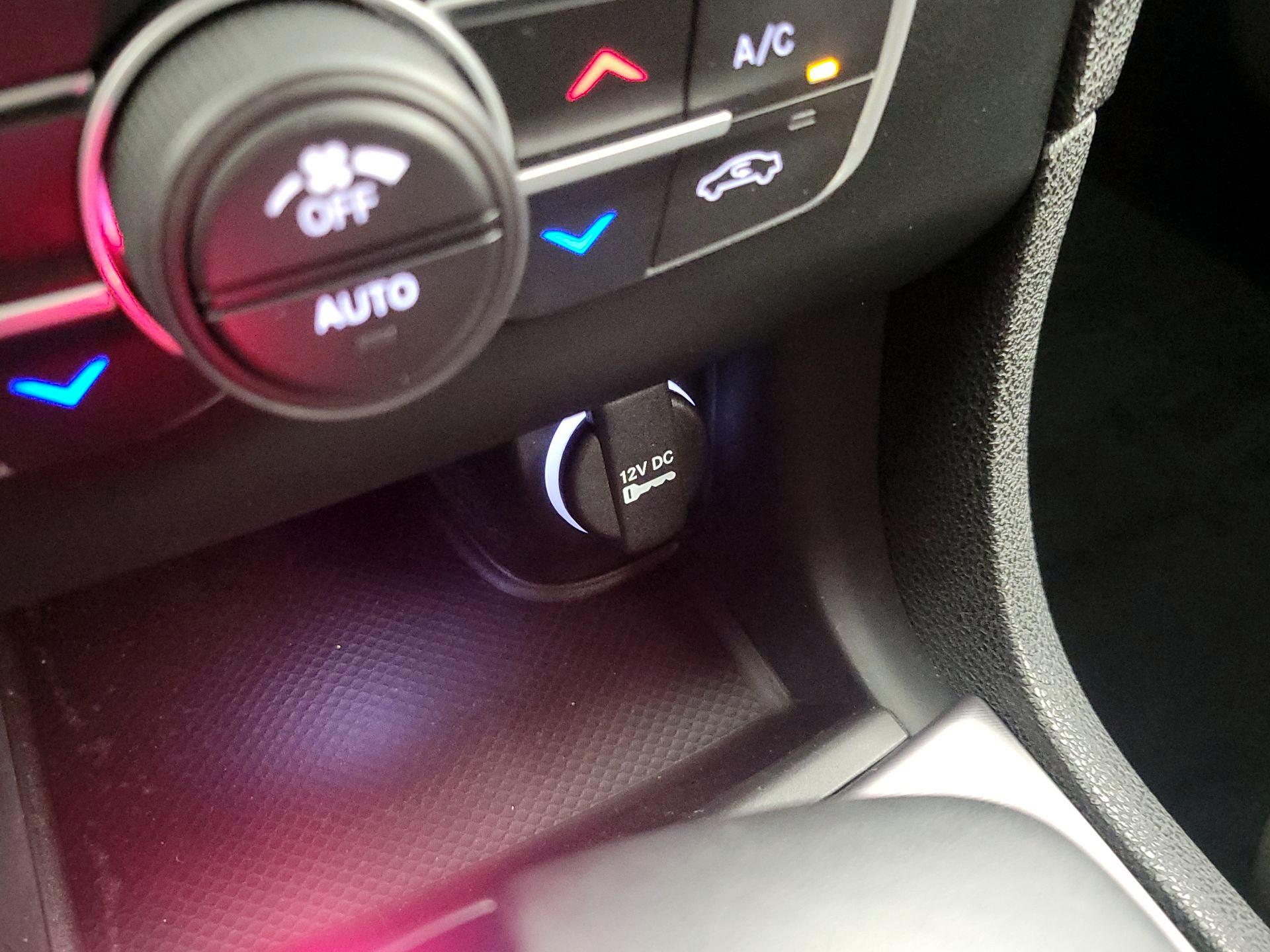 Thumbnail: 2023 Dodge Charger - 18