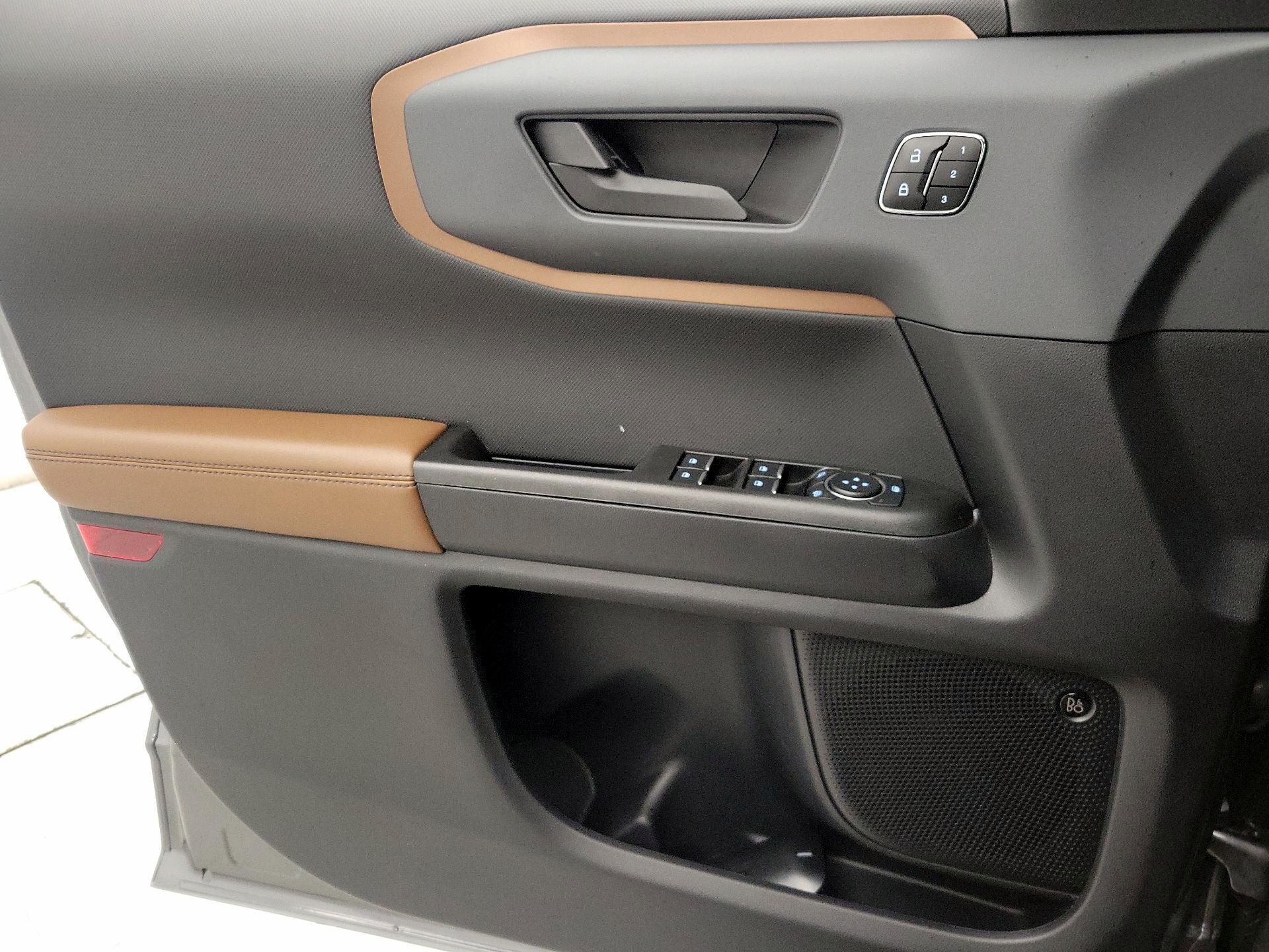 Thumbnail: 2023 Ford Bronco Sport - 12