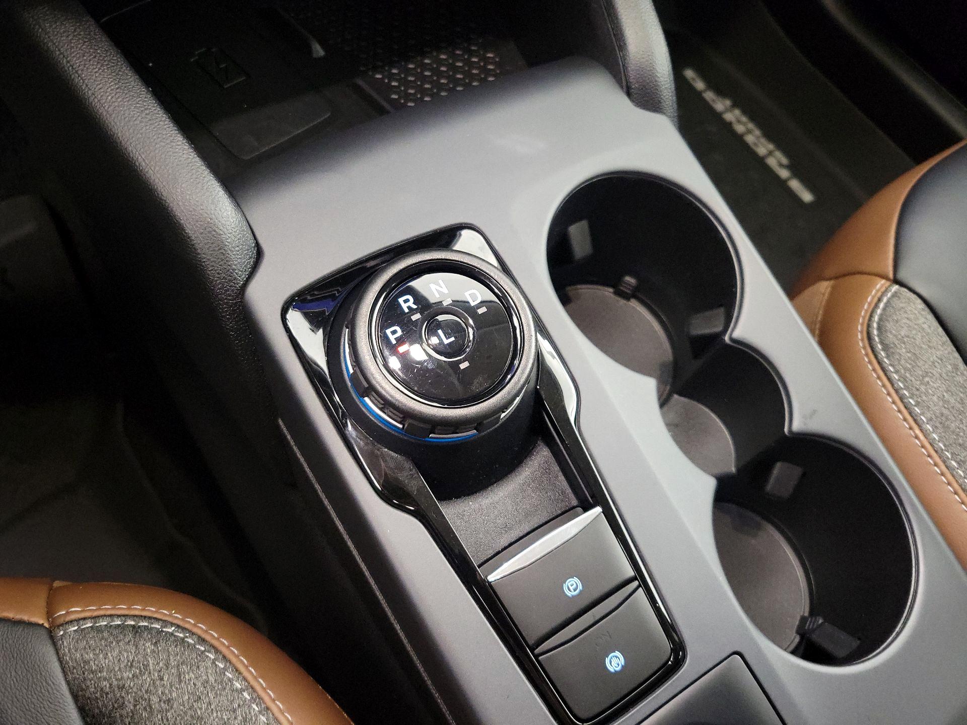 Thumbnail: 2023 Ford Bronco Sport - 18