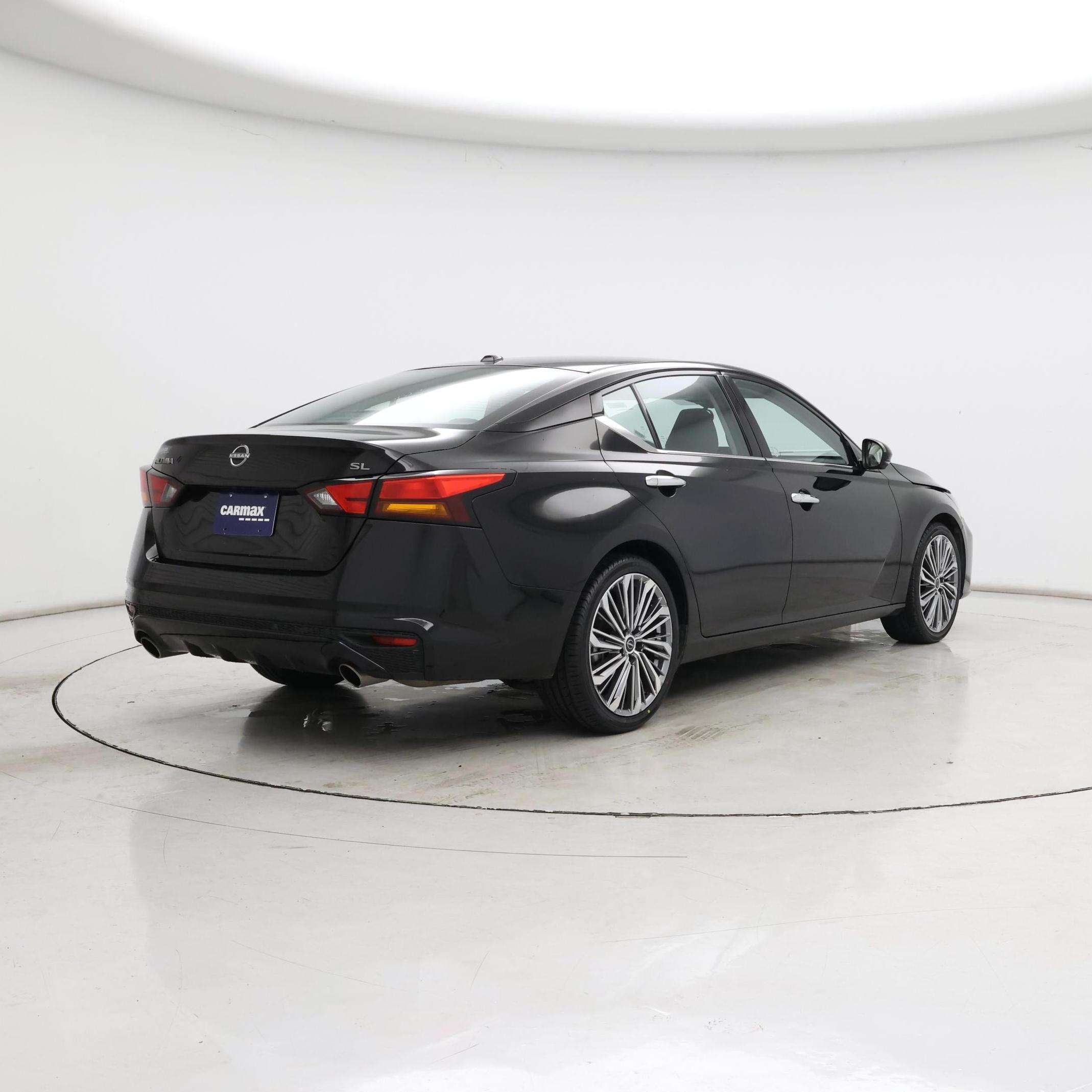 Thumbnail: 2023 Nissan Altima - 8