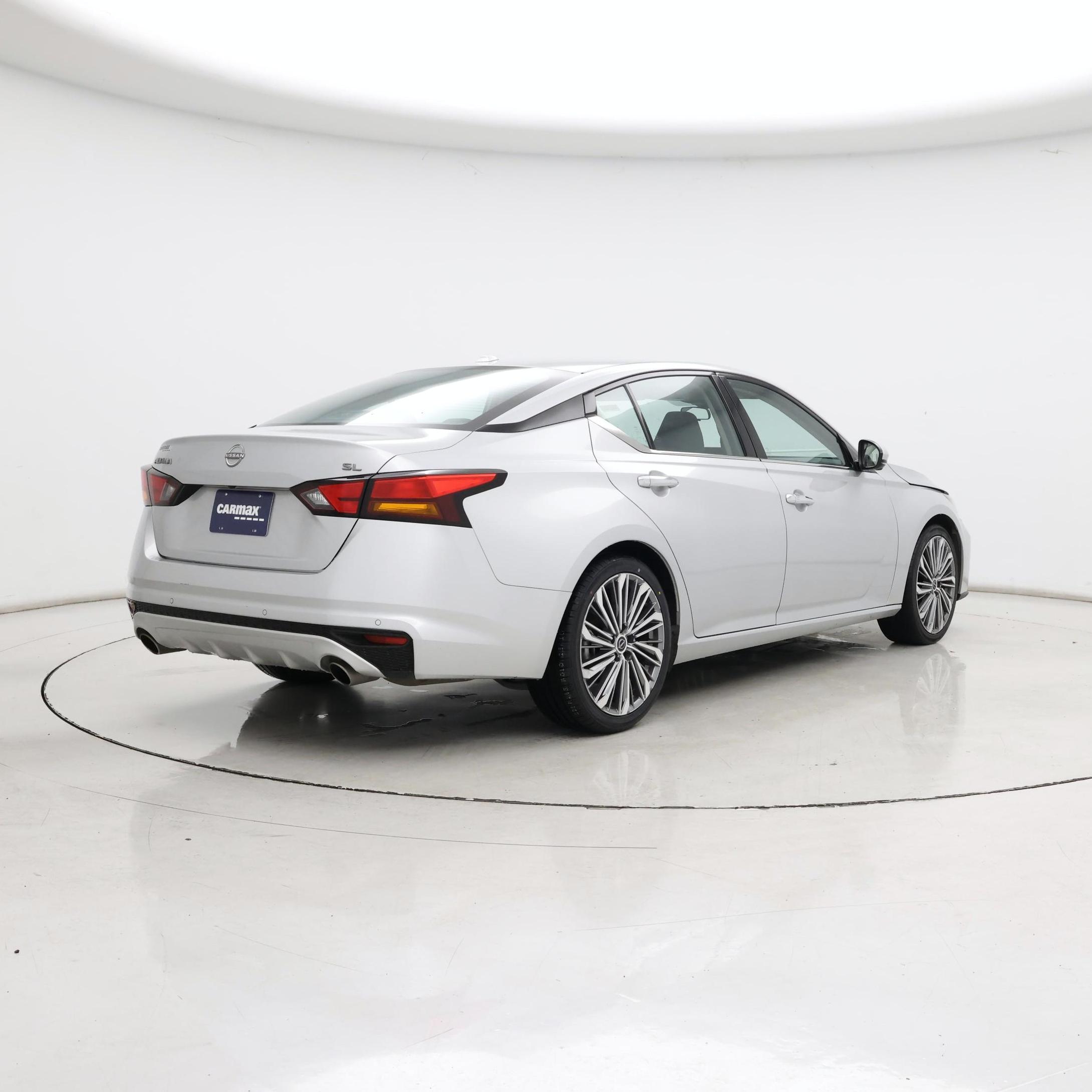 Thumbnail: 2023 Nissan Altima - 8