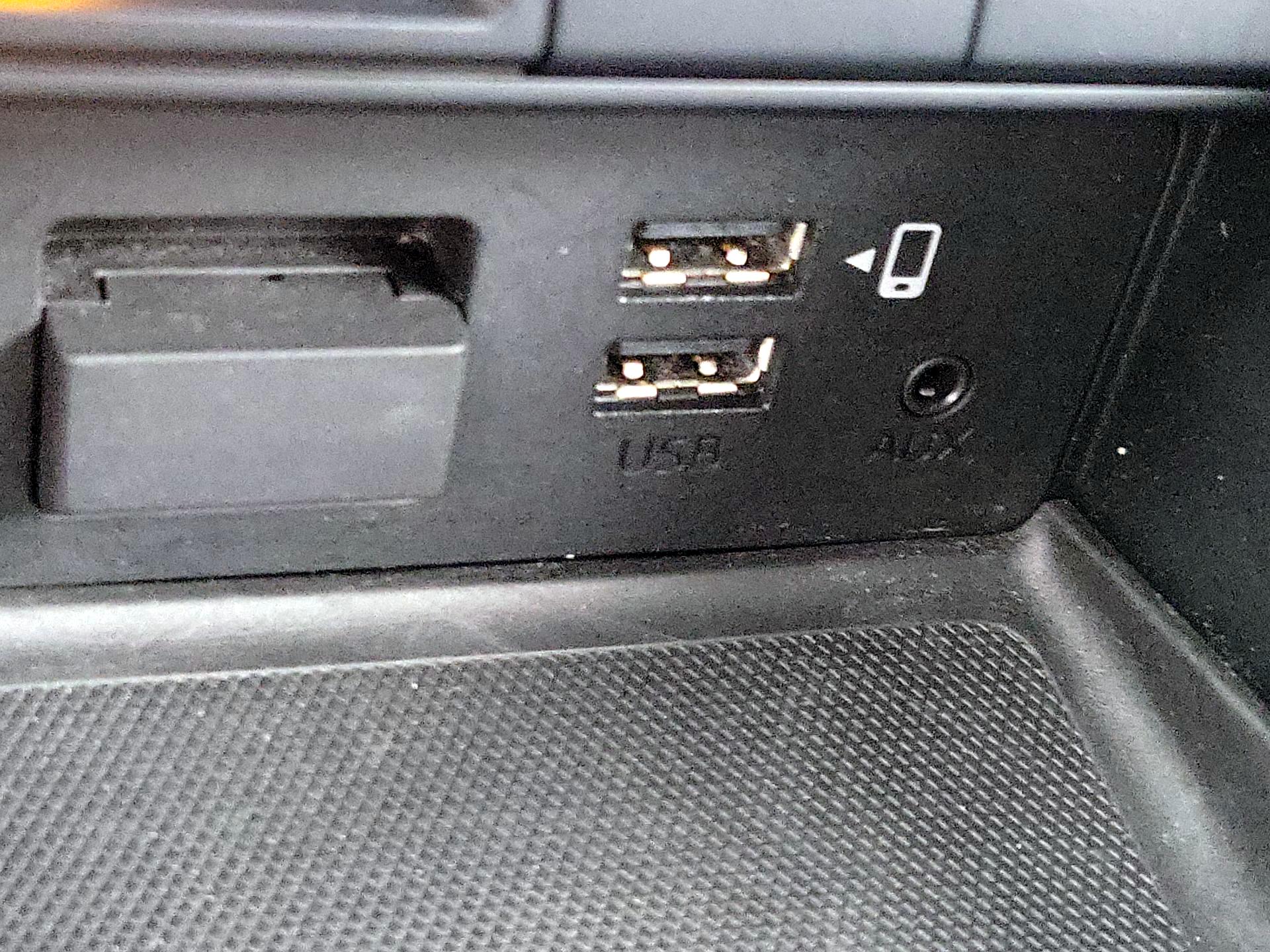 Thumbnail: 2023 Mazda MX-5 Miata - 18