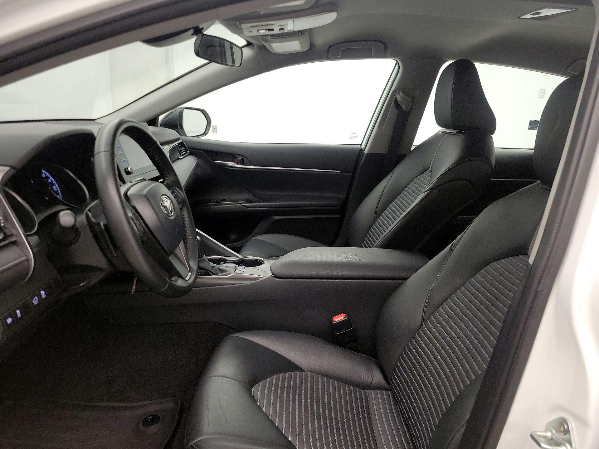 Thumbnail: 2023 Toyota Camry - 11