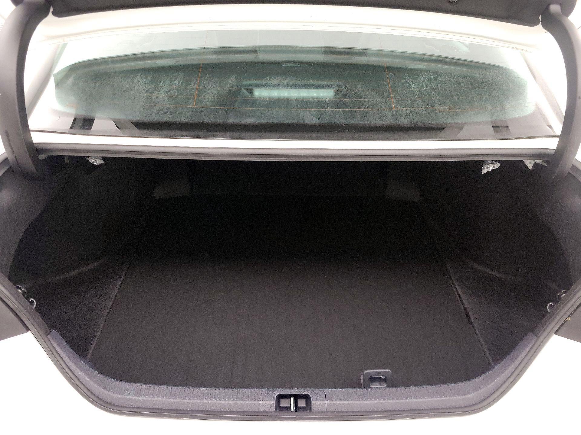 Thumbnail: 2023 Toyota Camry - 20