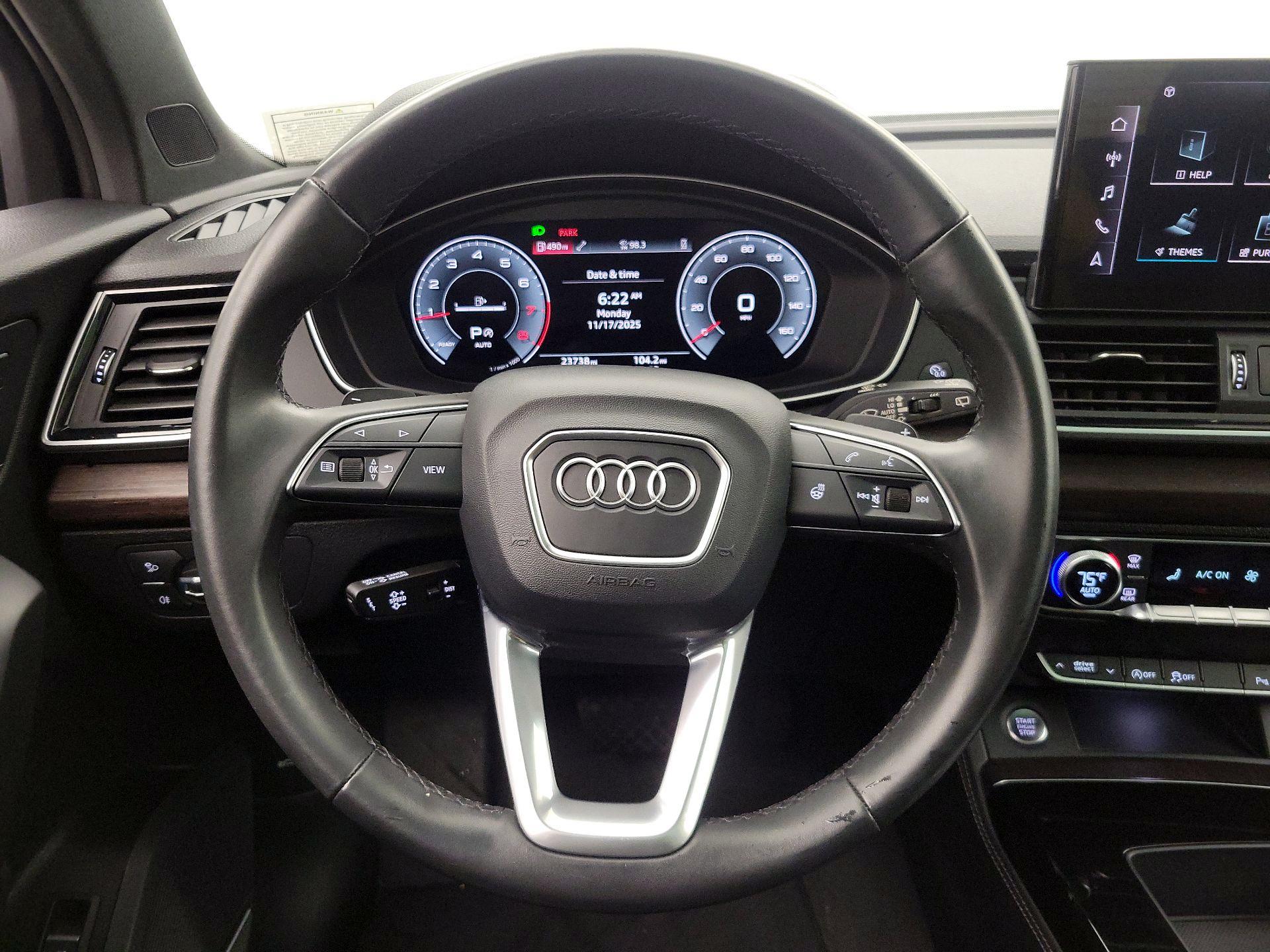 Thumbnail: 2023 Audi Q5 - 10