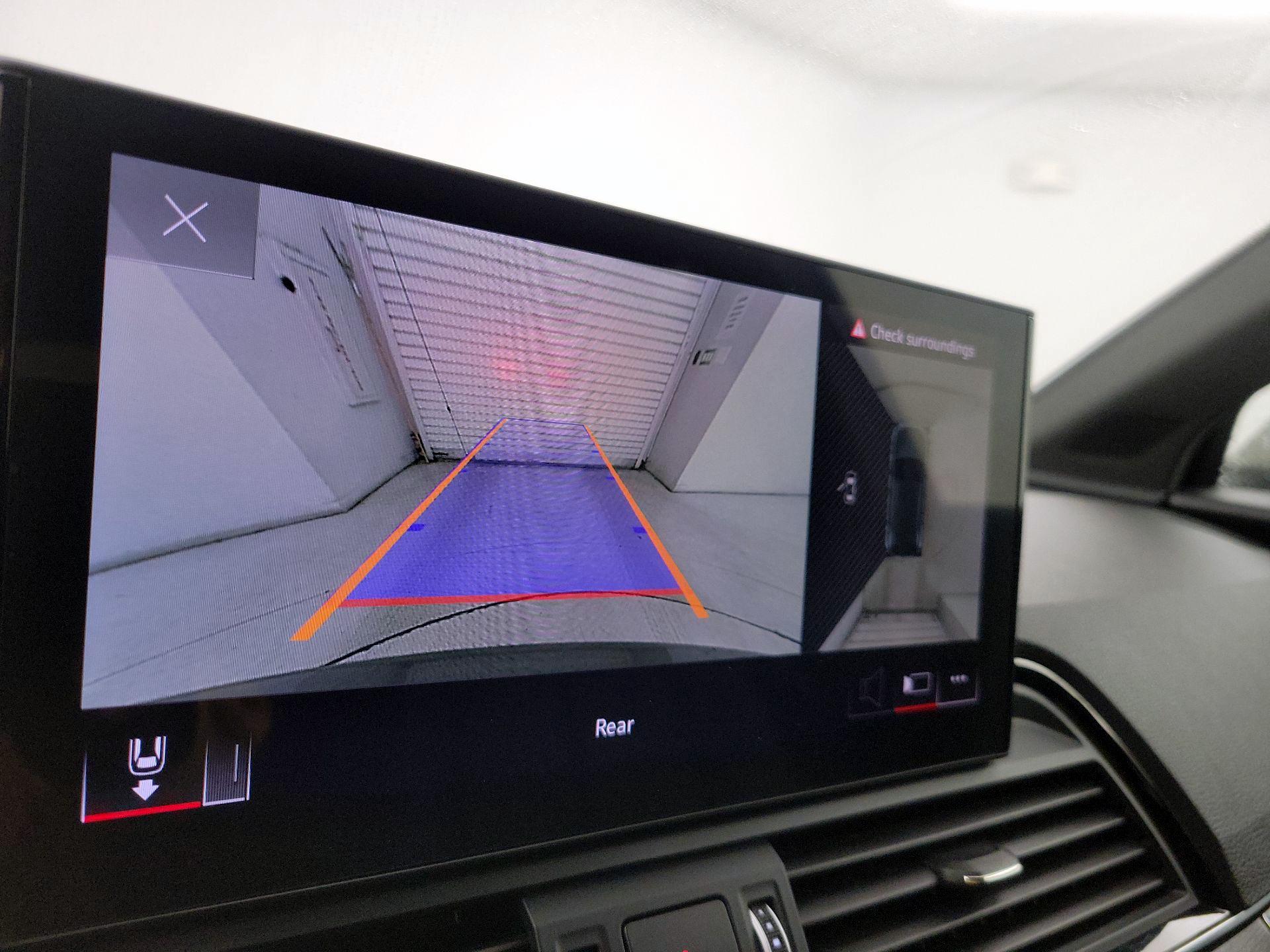 Thumbnail: 2023 Audi Q5 - 14