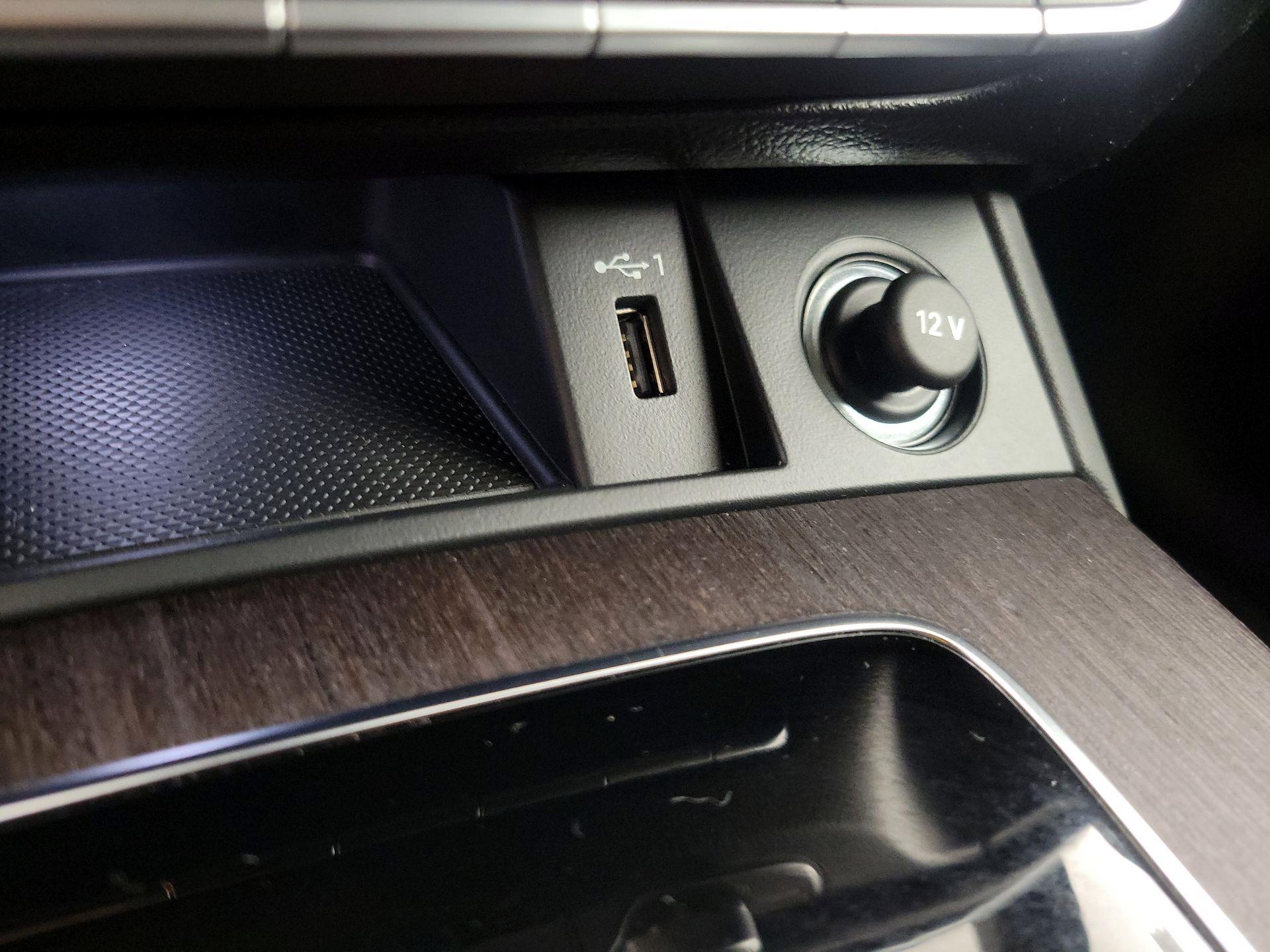 Thumbnail: 2023 Audi Q5 - 18