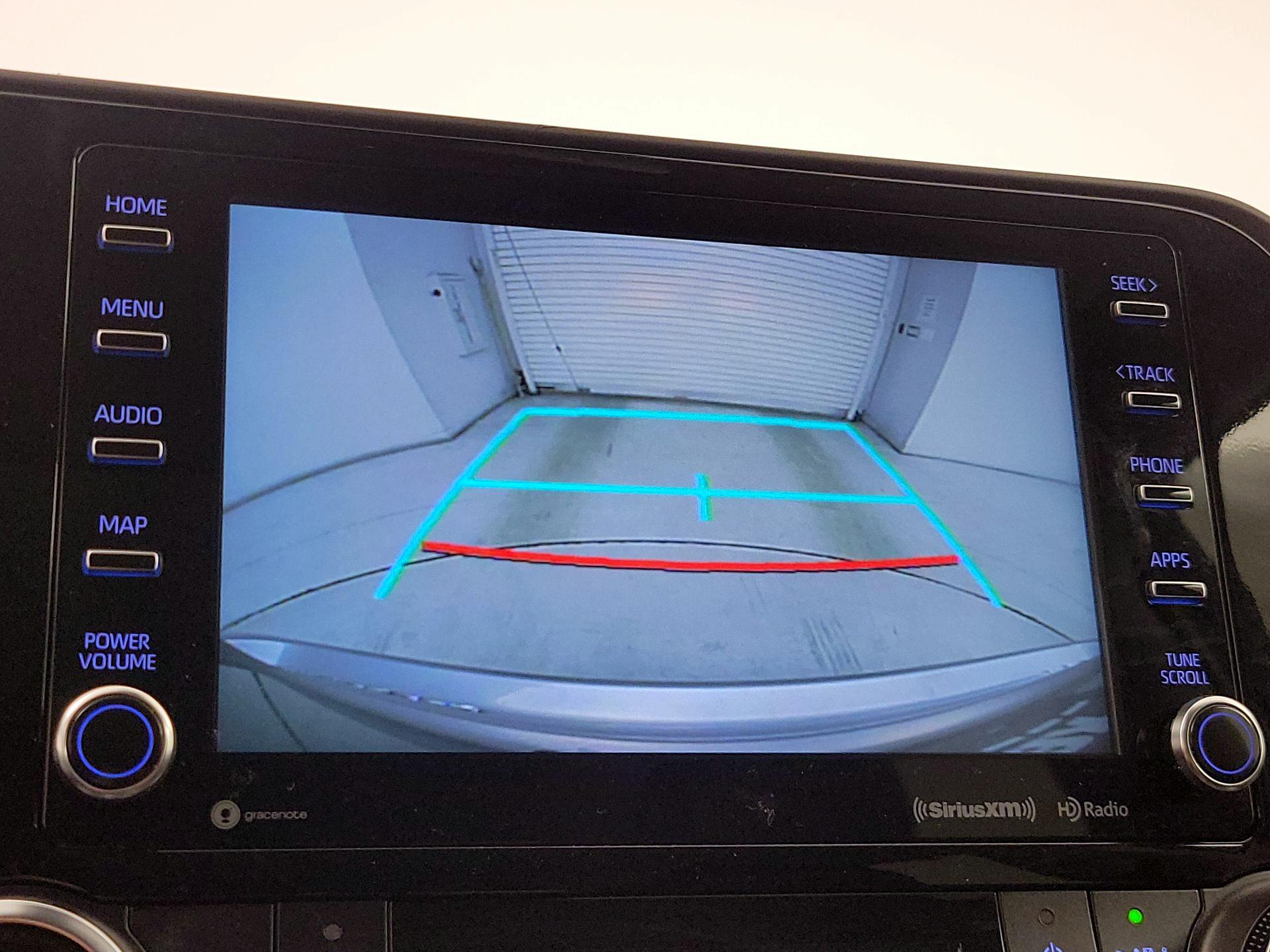 Thumbnail: 2022 Toyota Highlander - 15