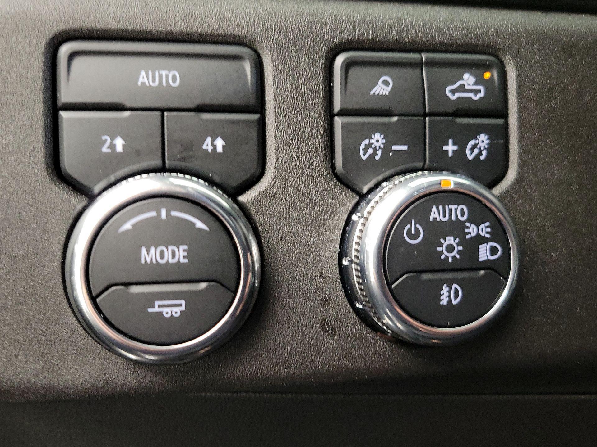 Thumbnail: 2024 GMC Sierra 1500 - 13