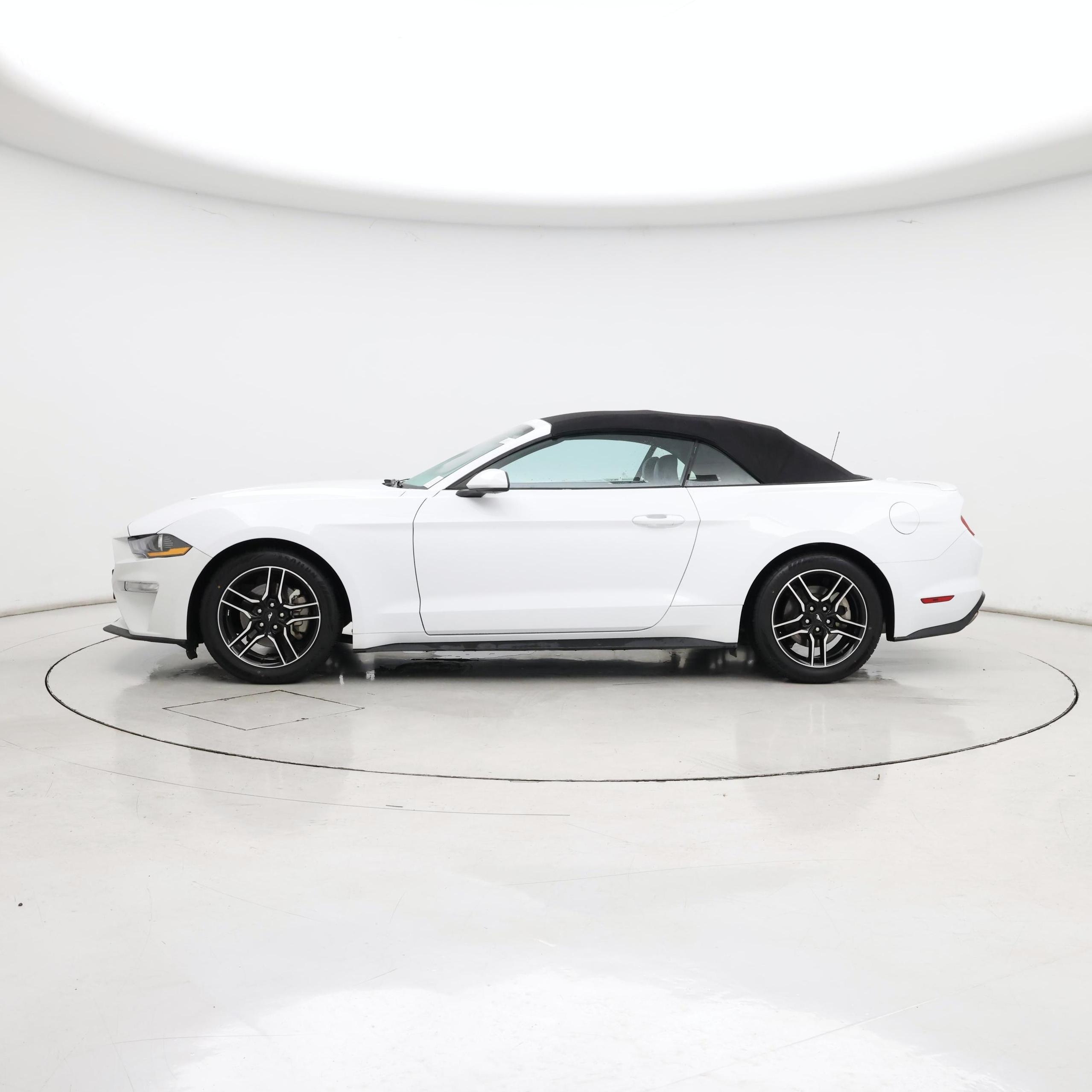 Thumbnail: 2023 Ford Mustang - 3