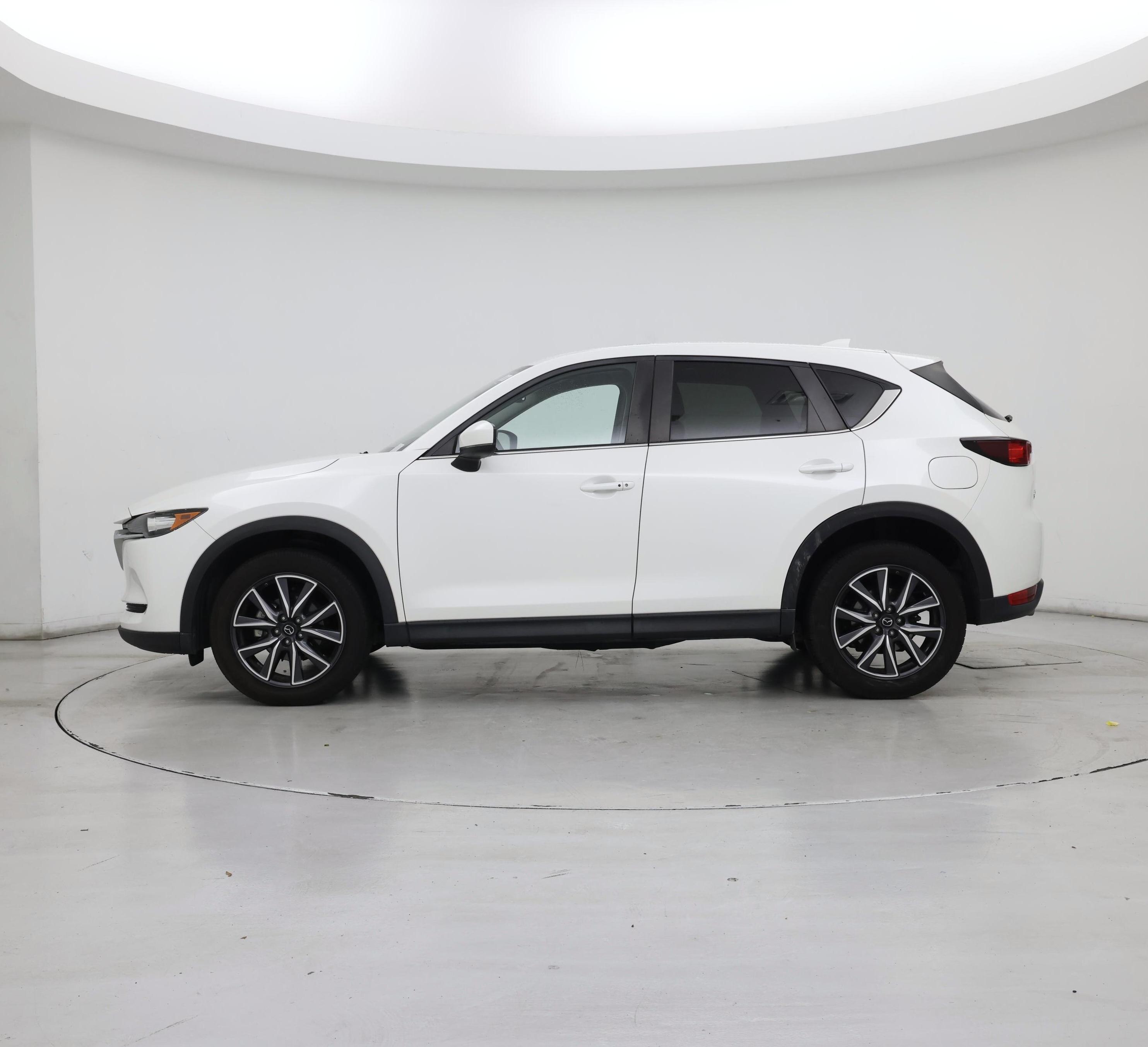 Thumbnail: 2018 Mazda CX-5 - 3