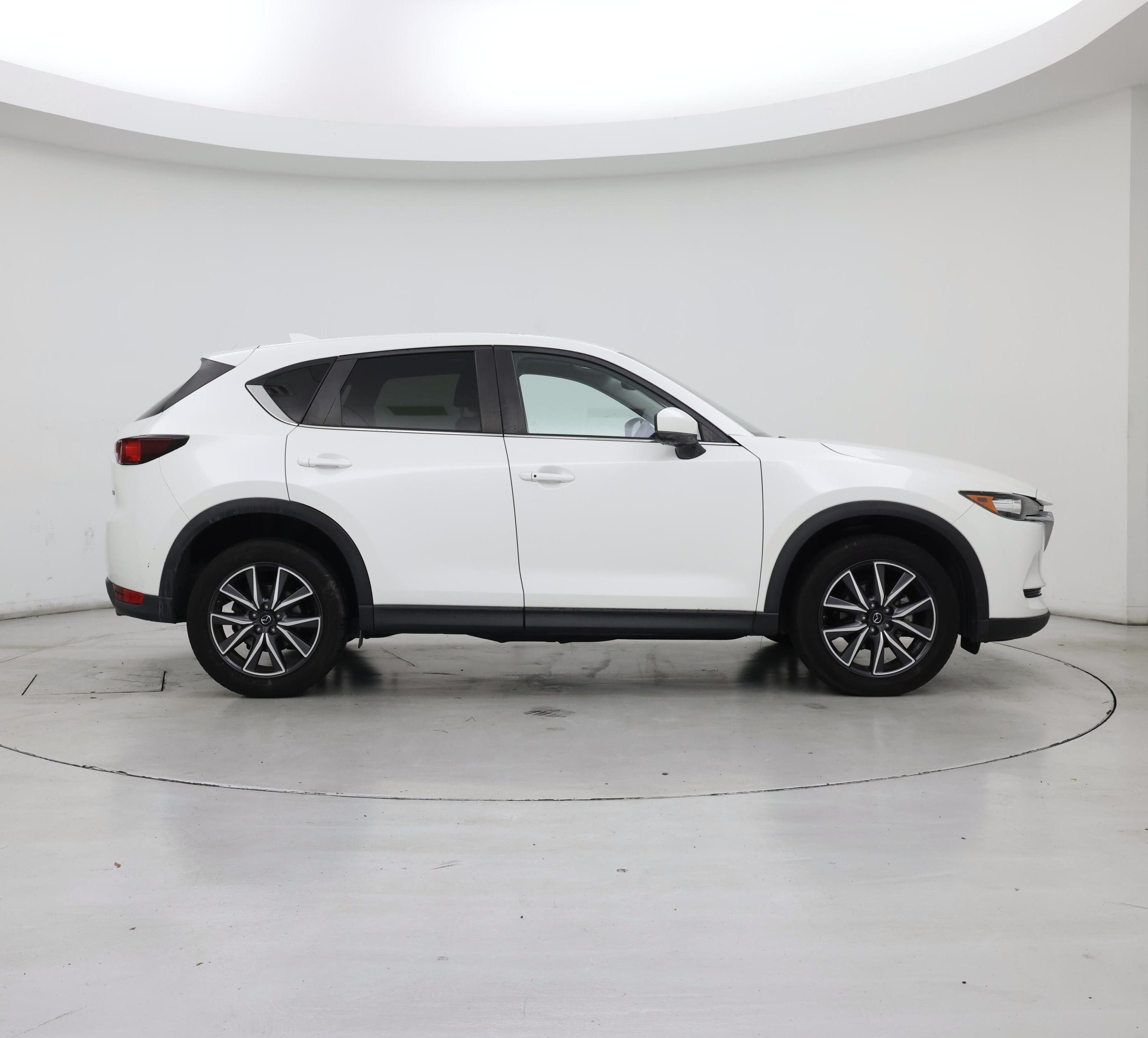 Thumbnail: 2018 Mazda CX-5 - 7