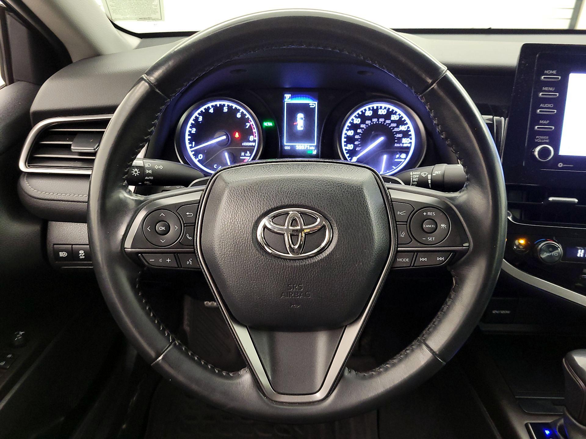 Thumbnail: 2022 Toyota Camry - 10