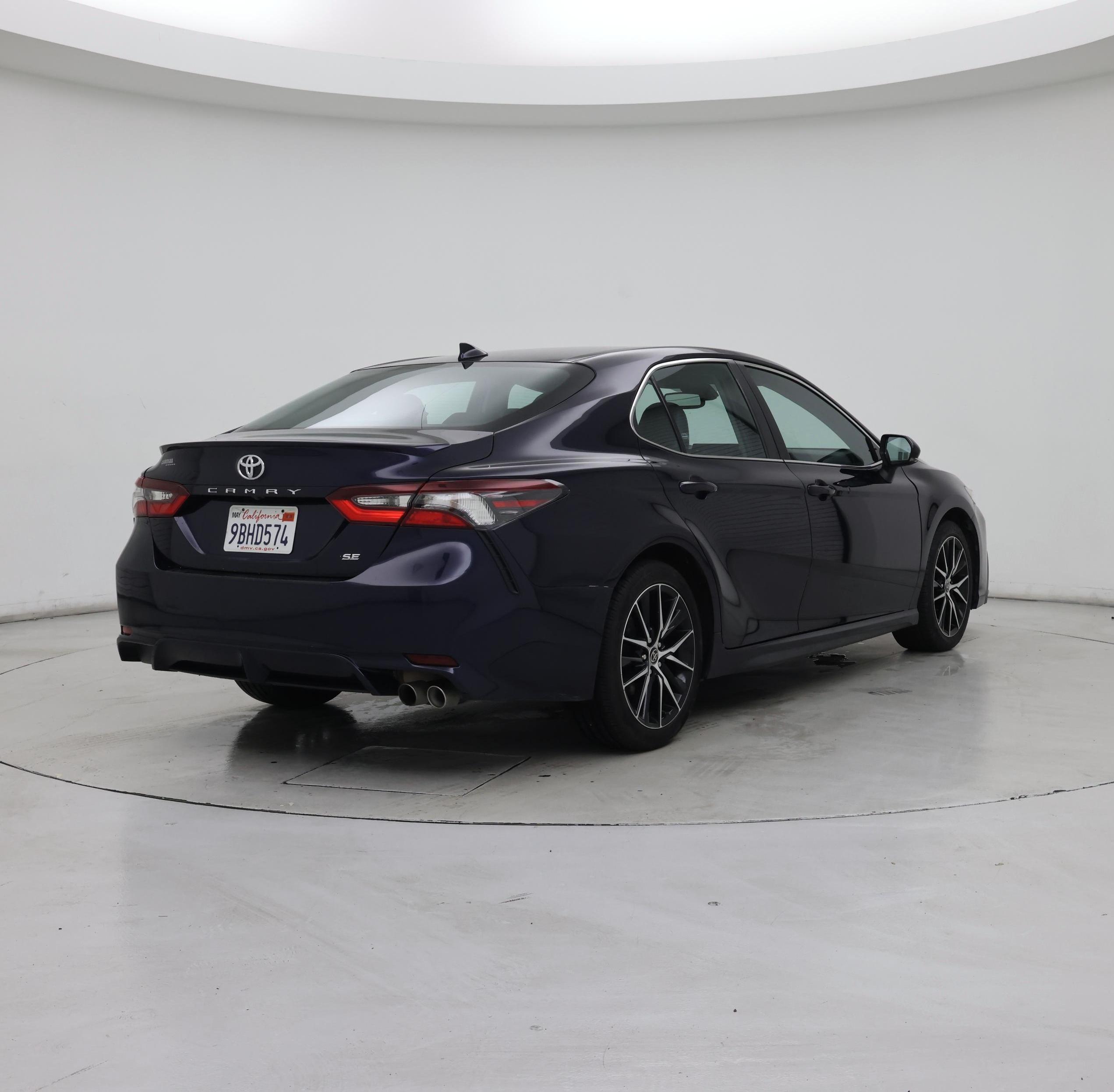 Thumbnail: 2022 Toyota Camry - 8