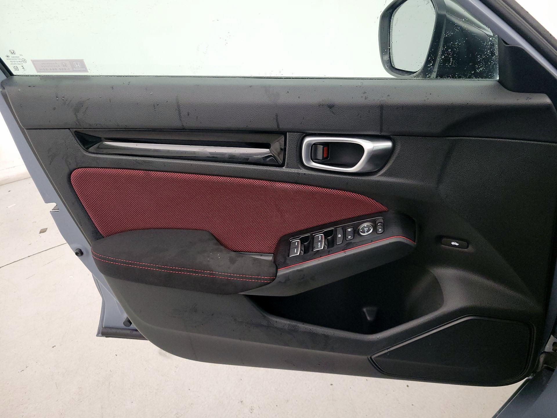 Thumbnail: 2023 Honda Civic - 12