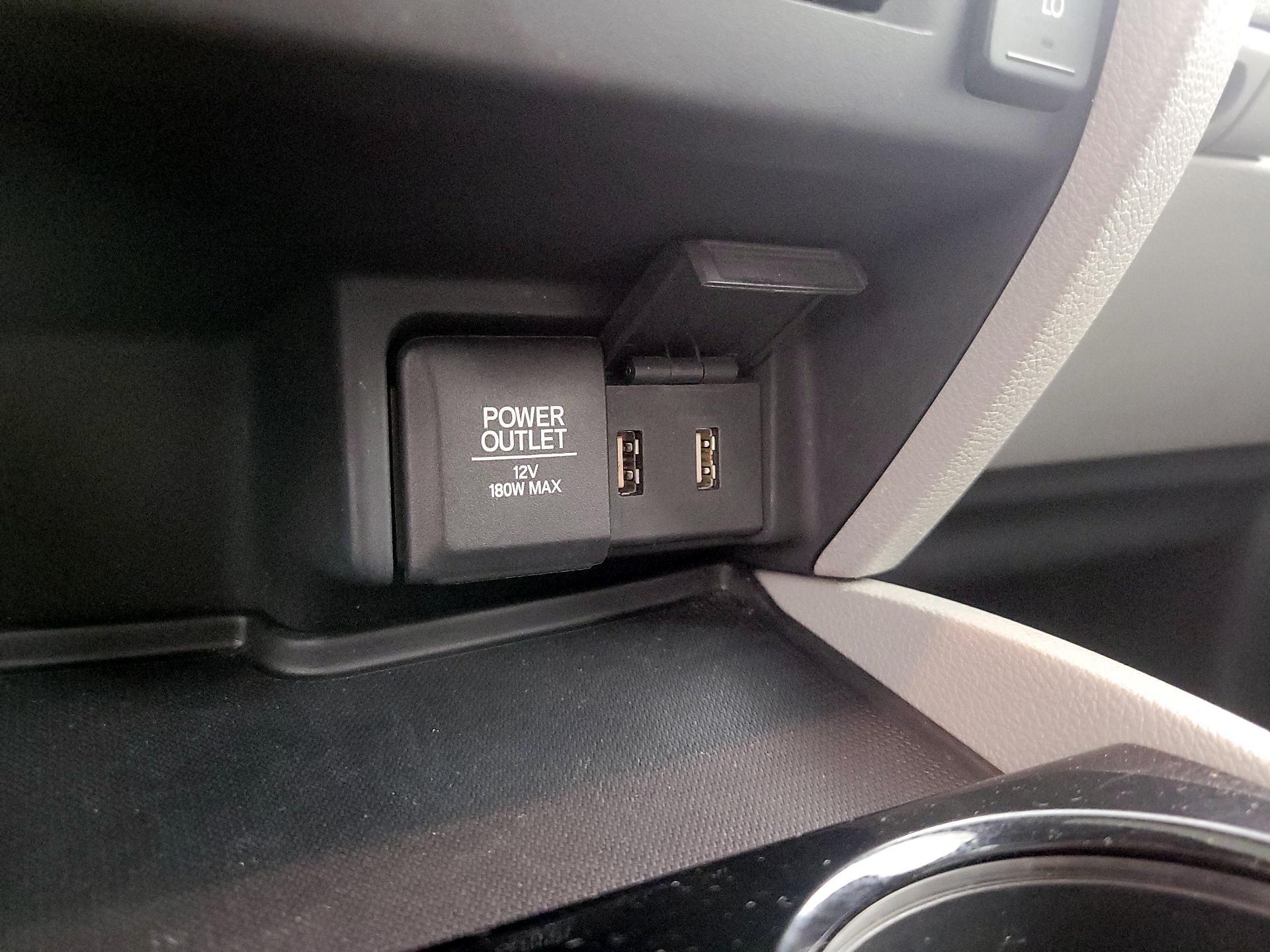 Thumbnail: 2017 Honda Pilot - 19