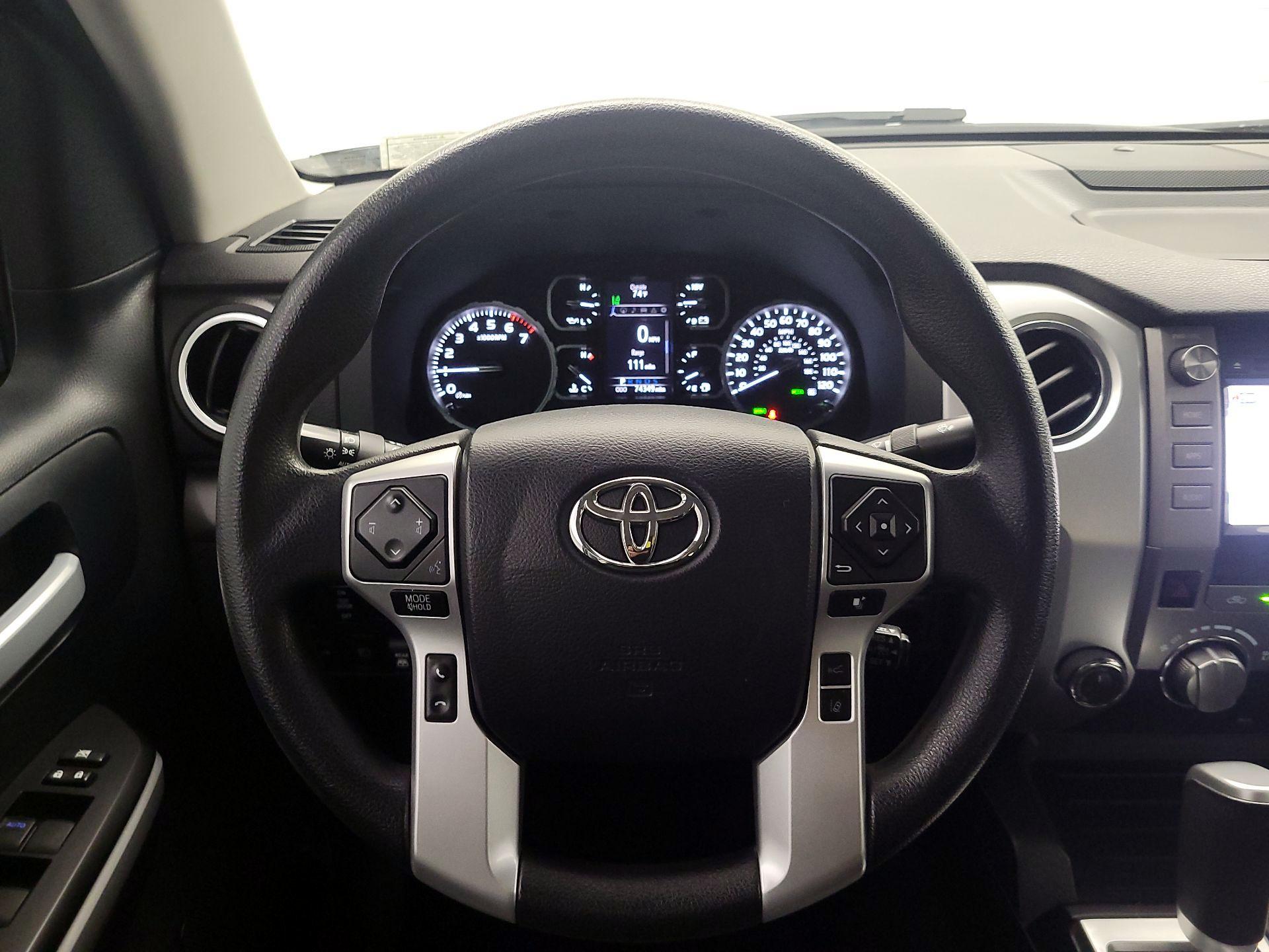 Thumbnail: 2019 Toyota Tundra - 10