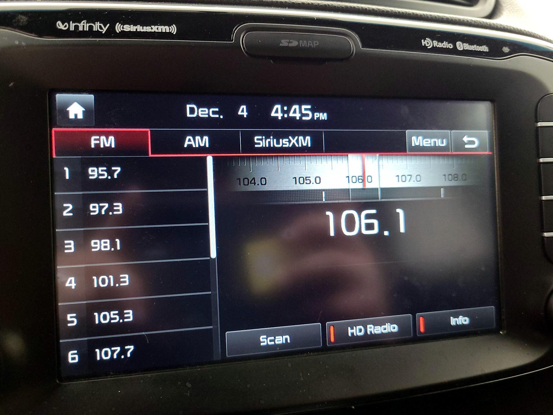 Thumbnail: 2015 Kia Soul - 16