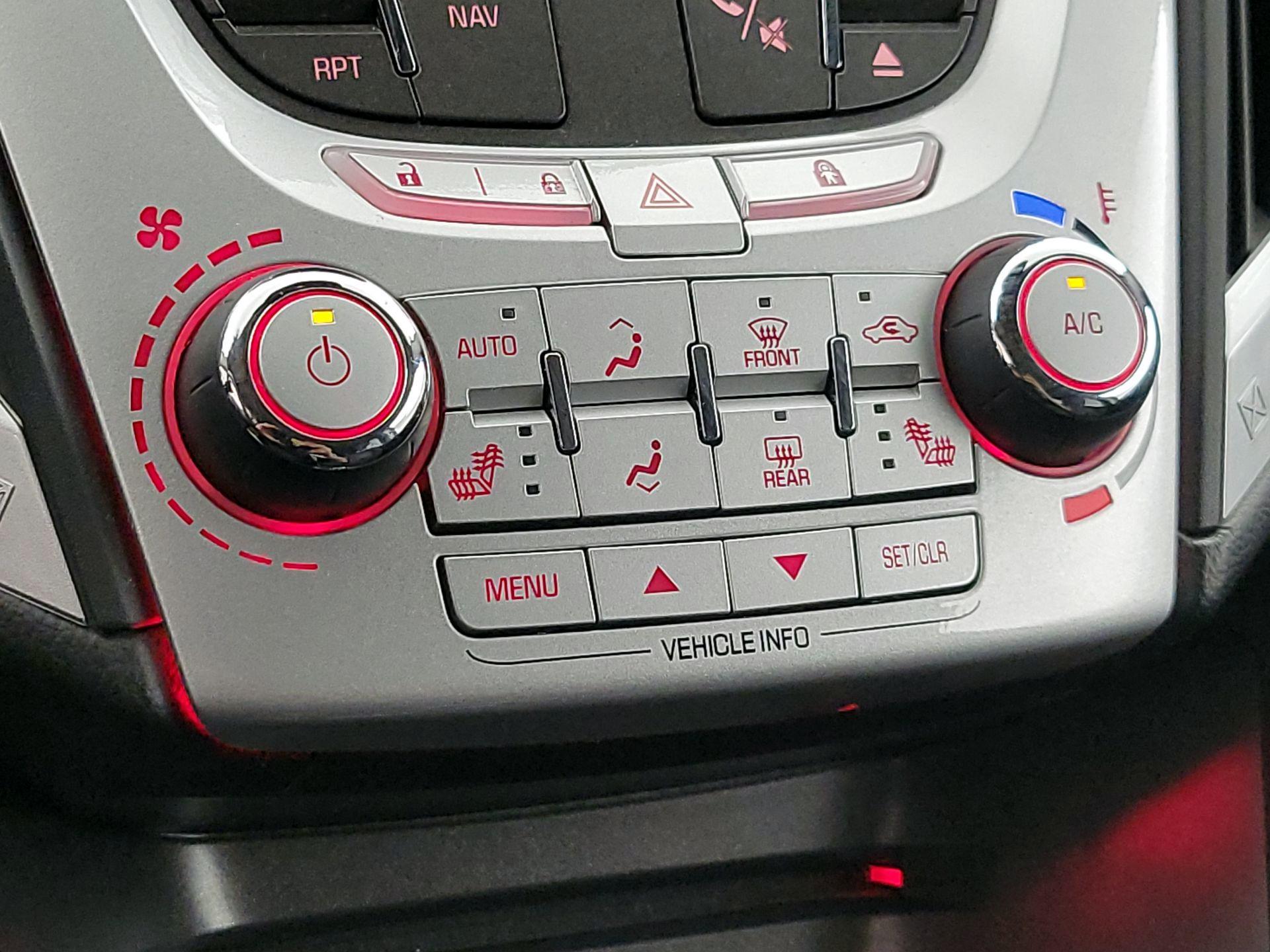 Thumbnail: 2014 GMC Terrain - 16