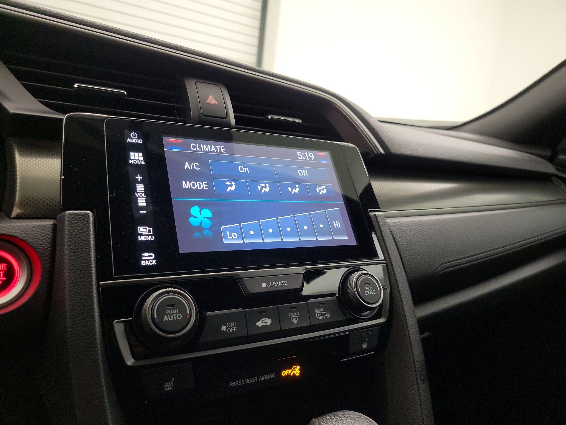 Thumbnail: 2018 Honda Civic - 16