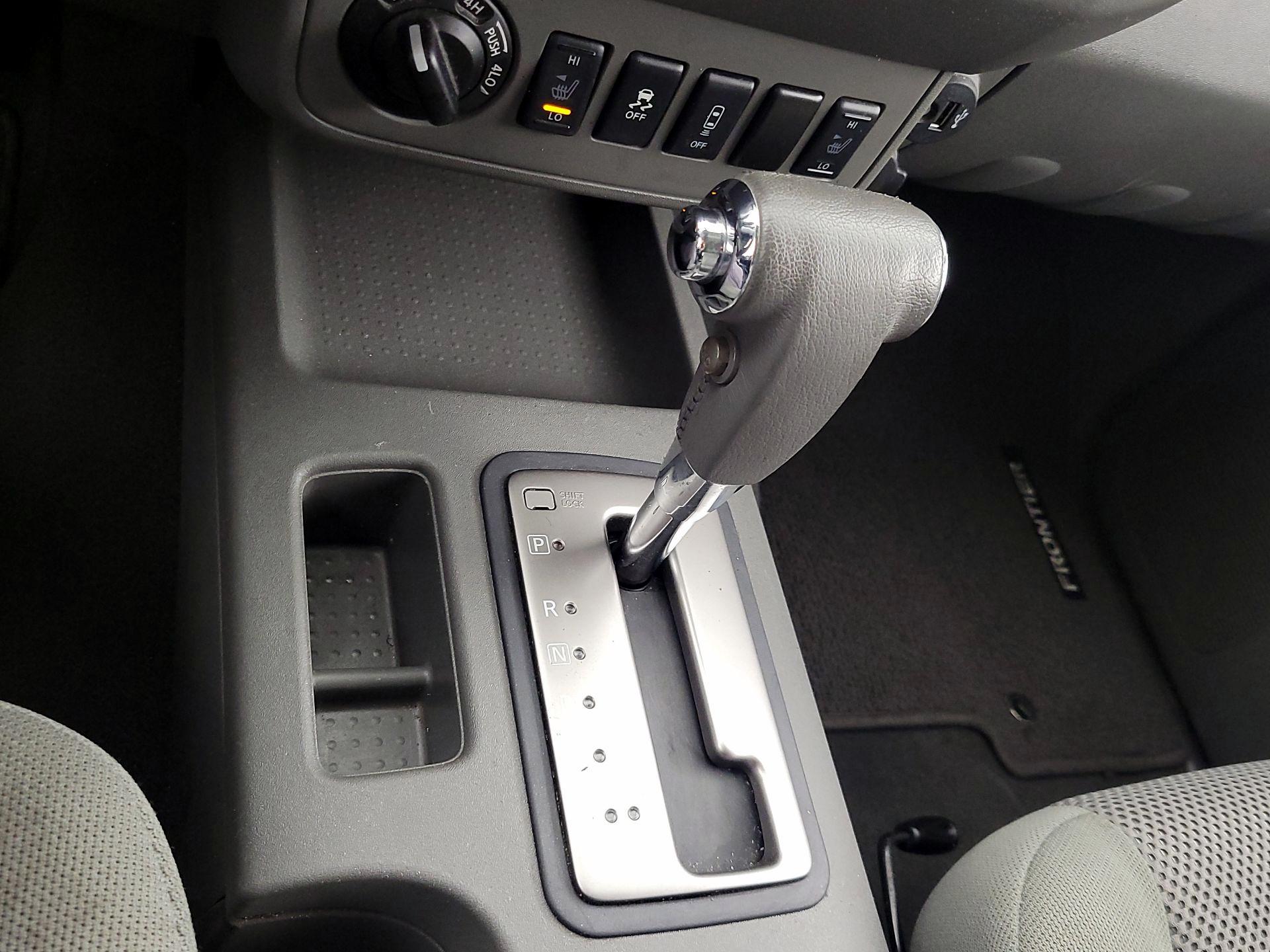 Thumbnail: 2019 Nissan Frontier - 17